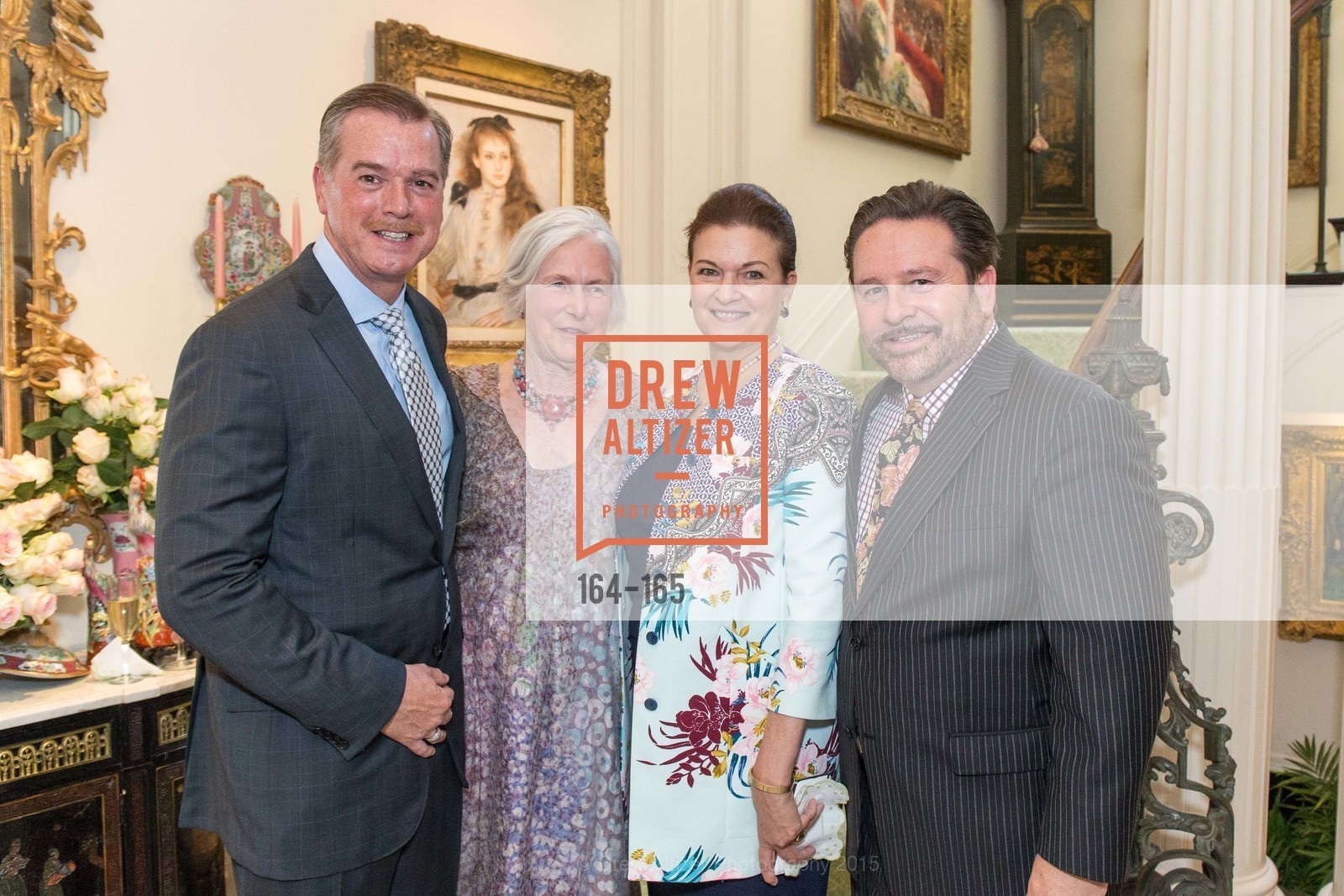 Randy Reynoso, Jane Hartley, Susan Malott, Martin Camsey, Gucci & Vogue Dinner, Private residence. Private residence, . 2590 Jackson Street, June 17th, 2015, Photo #164-165 Randy Reynoso, Jane Hartley, Susan Malott, Martin Camsey, Photo #164-165