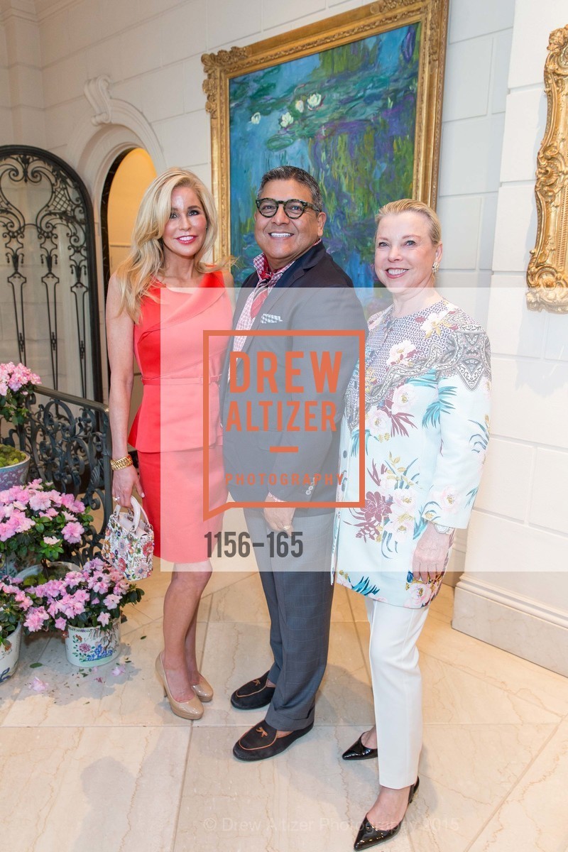 Paula Carano, Riccardo Benavides, Jeannie Lawrence, Gucci & Vogue Dinner, Private residence. Private residence, . 2590 Jackson Street, June 17th, 2015, Photo #1156-165 Paula Carano, Riccardo Benavides, Jeannie Lawrence, Photo #1156-165