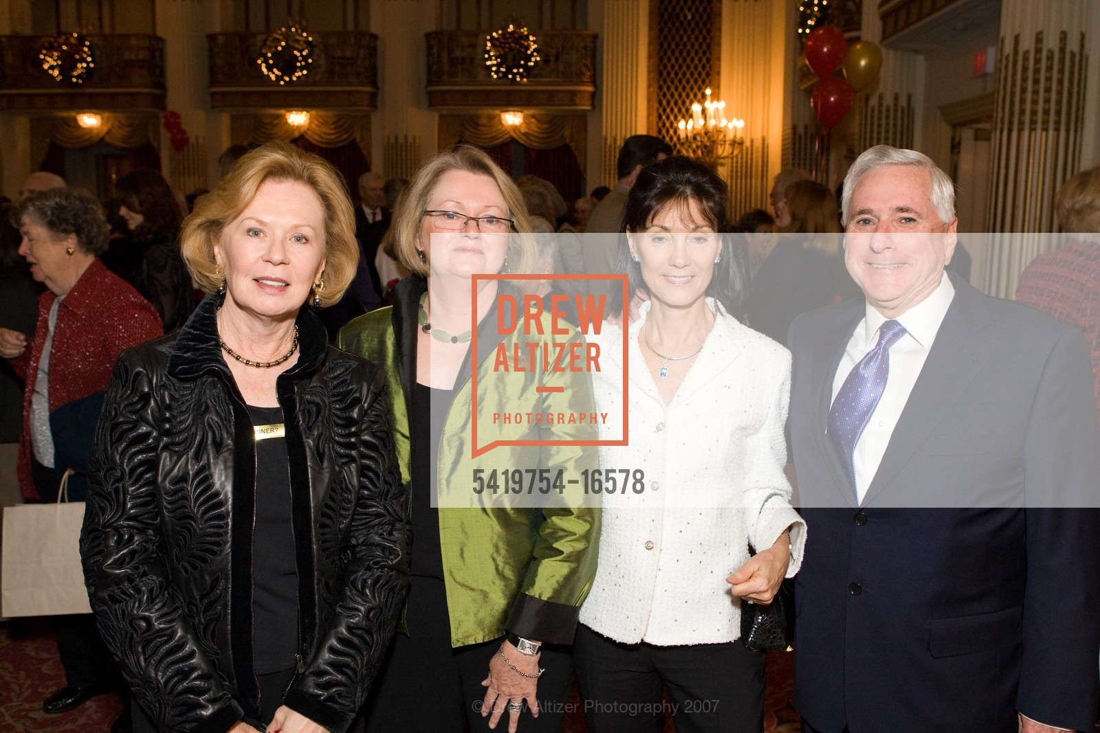 Debra Gershen, Barbara Schell, Caryl Cechettini, Ralph Cechettini, Guide Dogs For The Blind Holiday Luncheon, Westin St Francis, Ballroom. 335 Powell St, San Francisco, CA 94102, December 13th, 2007, Photo #5419754-16578 Debra Gershen, Barbara Schell, Caryl Cechettini, Ralph Cechettini, Photo #5419754-16578