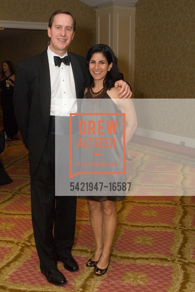 Mike Evans, Janine Evans, Standing Ovations, Celebrating the Historic Milestones of San Francisco's Performing Arts, Farimont Hotel, Ballroom. 950 Mason St, San Francisco, CA 94108, November 2nd, 2007, Photo #5421947-16587 Mike Evans, Janine Evans, Photo #5421947-16587