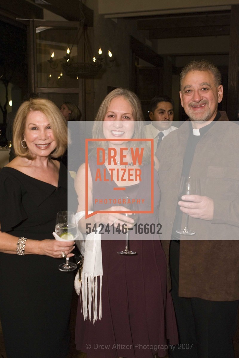 Angie Frangadakis, Lisa Avramis, Father Tom Avramis, Elios Society Pre-Gala Party Hosted By KOKKARI, Kokkari. 200 Jackson St, San Francisco, CA 94111, November 2nd, 2007, Photo #5424146-16602 Angie Frangadakis, Lisa Avramis, Father Tom Avramis, Photo #5424146-16602