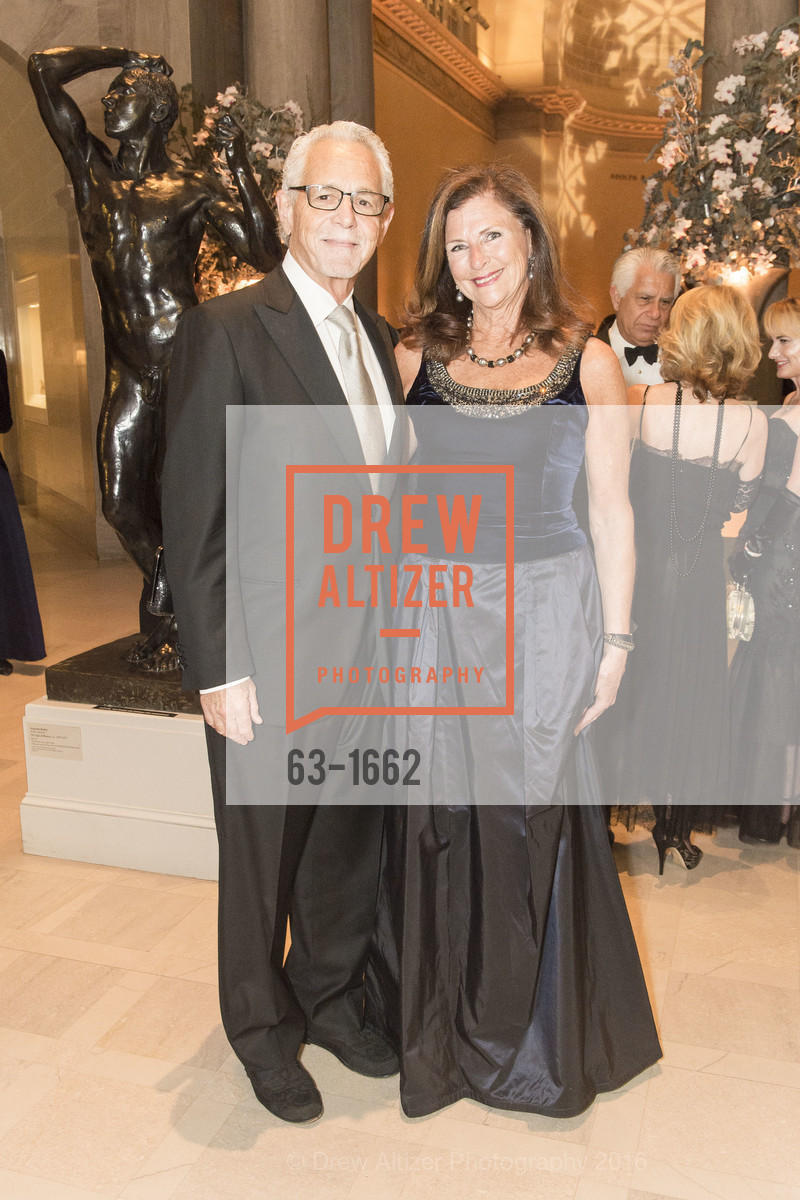 Stewart Bonn, Linda Zider, An Elegant Evening in the Court of Honor, Legion of Honor, December 14th, 2016, Photo #63-1662 Stewart Bonn, Linda Zider, Photo #63-1662