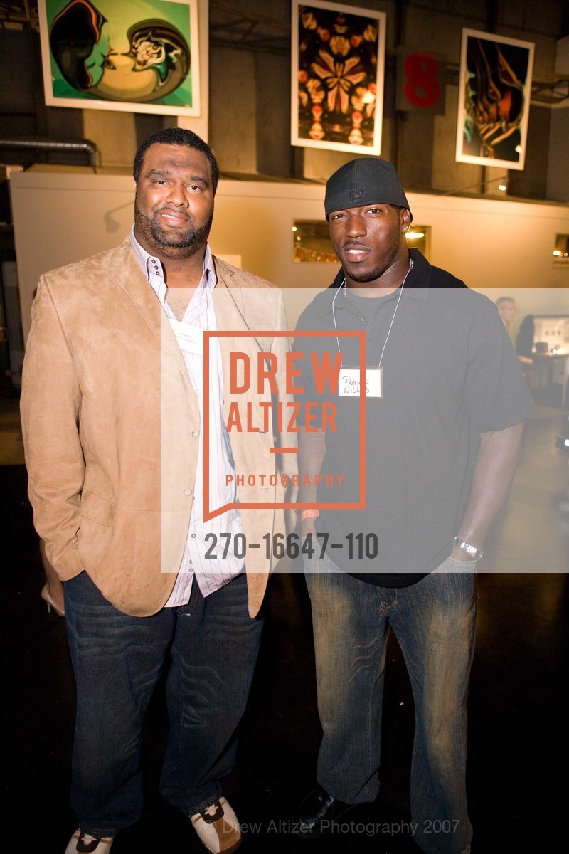 Chester McGlockton, Patrick Willis, Halloween Heroes, US, October 30th, 2007, Photo #270-16647-110 Chester McGlockton, Patrick Willis, Photo #270-16647-110