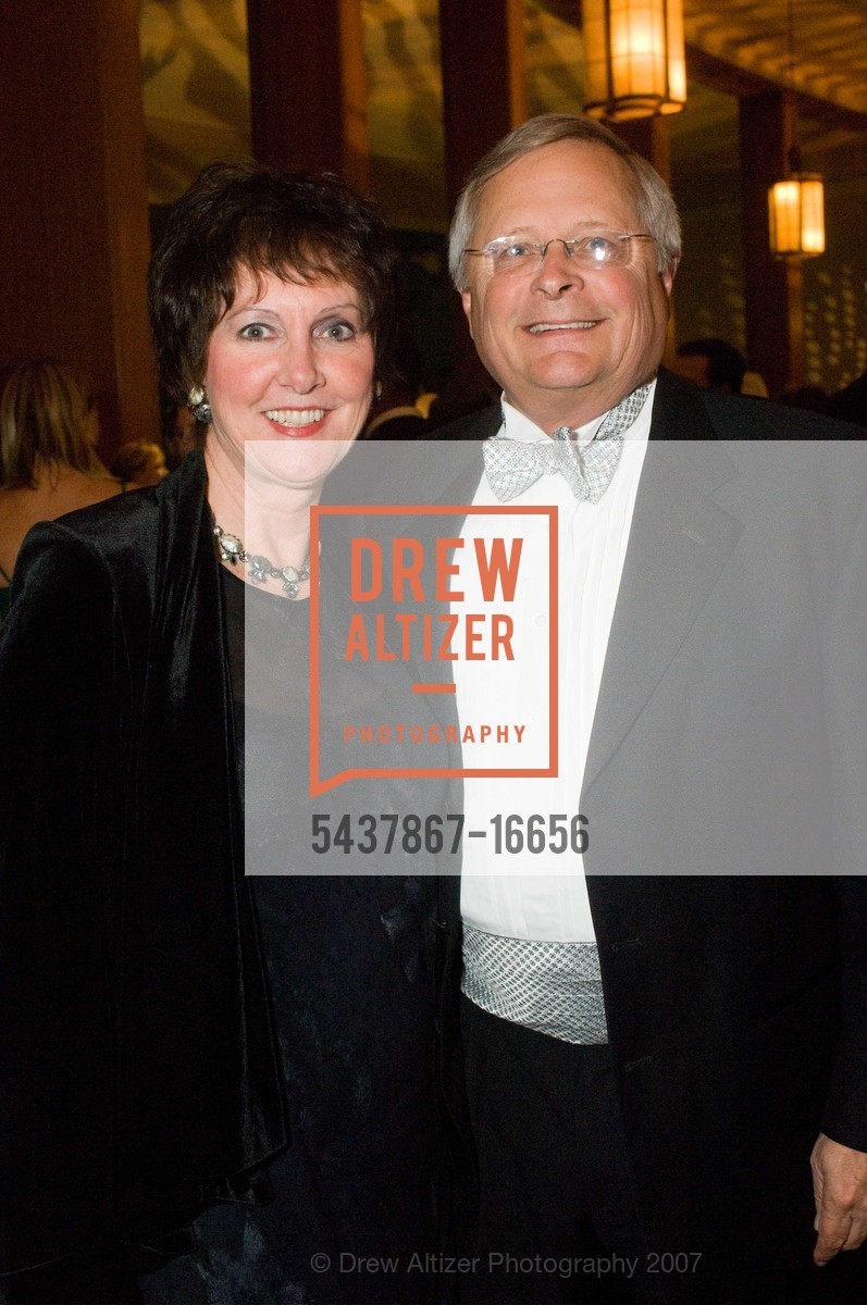 Mary Dingman, Dennis Dingman, Maritime, US, October 30th, 2007, Photo #5437867-16656 Mary Dingman, Dennis Dingman, Photo #5437867-16656