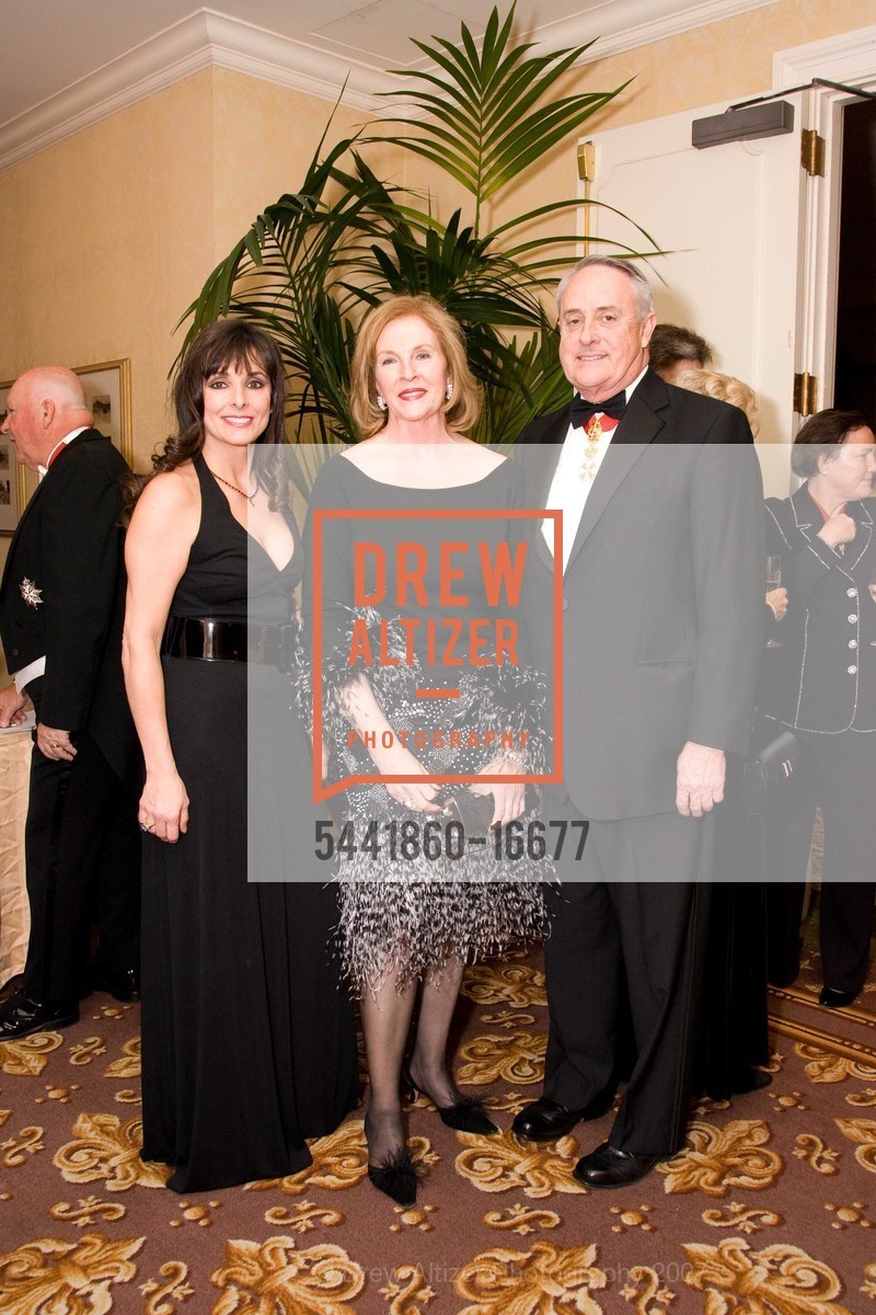 Donatella Chesnut, Sally Pera, Finn Jenssen, Knights of St. John Holiday Party, US, December 2nd, 2007, Photo #5441860-16677 Donatella Chesnut, Sally Pera, Finn Jenssen, Photo #5441860-16677