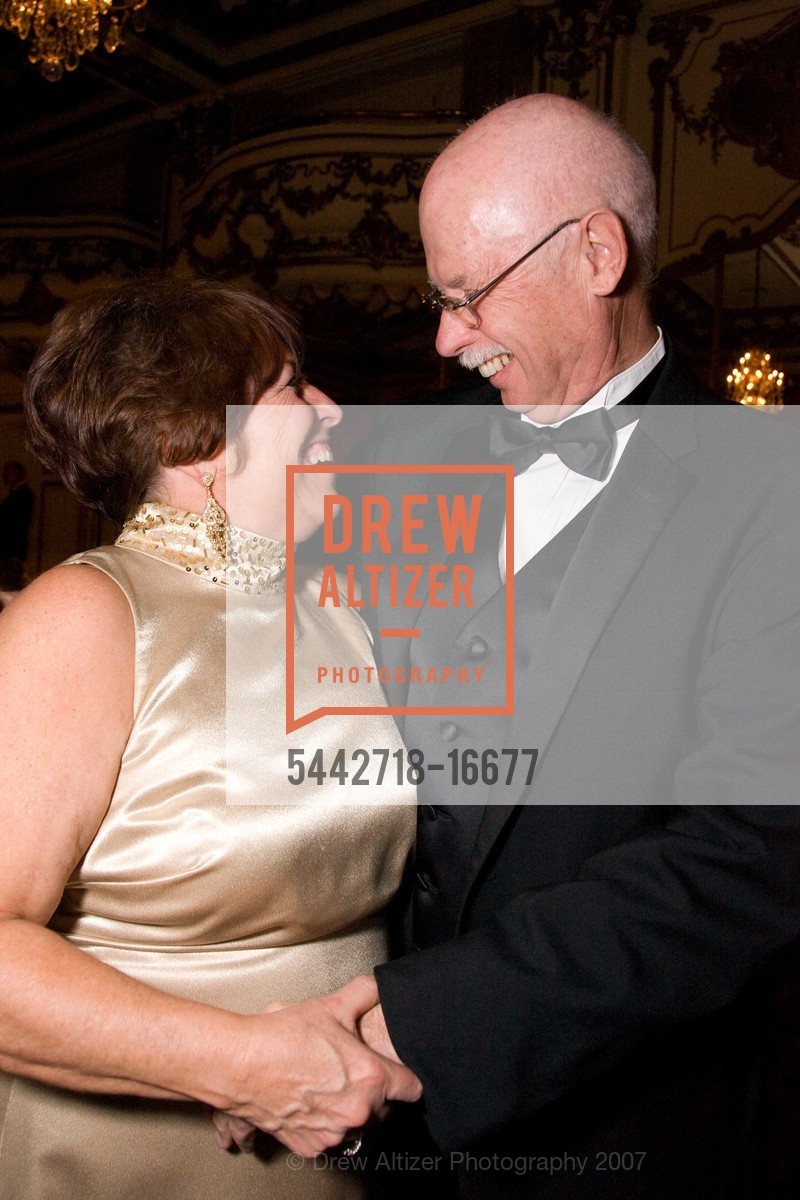 Donna Dubois, Frank Dorsa, Knights of St. John Holiday Party, US, December 2nd, 2007, Photo #5442718-16677 Donna Dubois, Frank Dorsa, Photo #5442718-16677