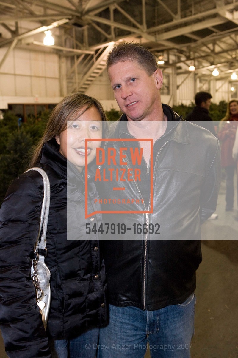 Audrey Wong, David Pfister, The Guardsmen of SF's FESTIVAL OF TREES, Festival Pavilion, Fort Mason Center. 2 Marina Blvd, November 30th, 2007, Photo #5447919-16692 Audrey Wong, David Pfister, Photo #5447919-16692