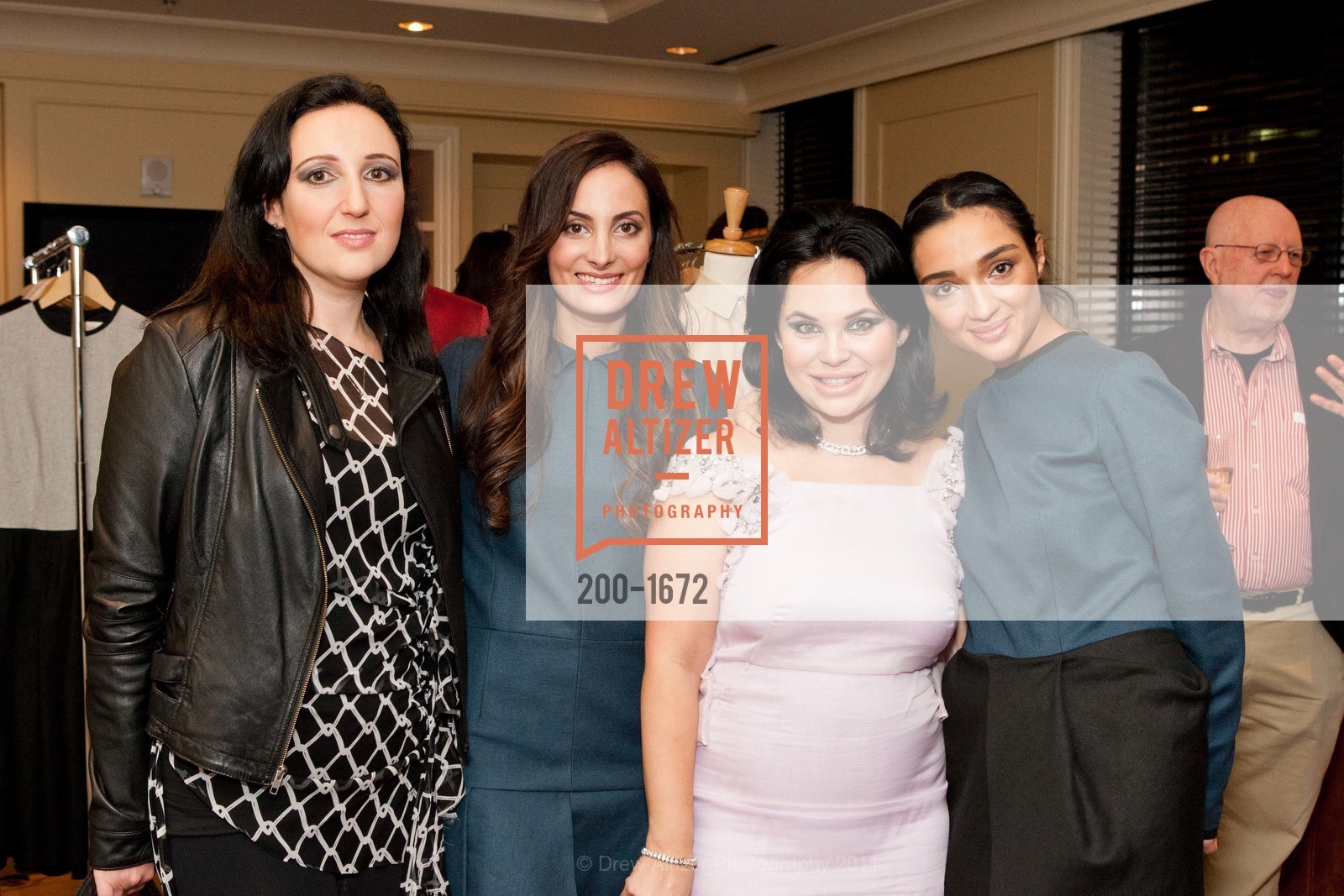 Diana Yesin, Mina Yazdii, Rada Katz, Olga Dzilikhova, Photo #200-1672