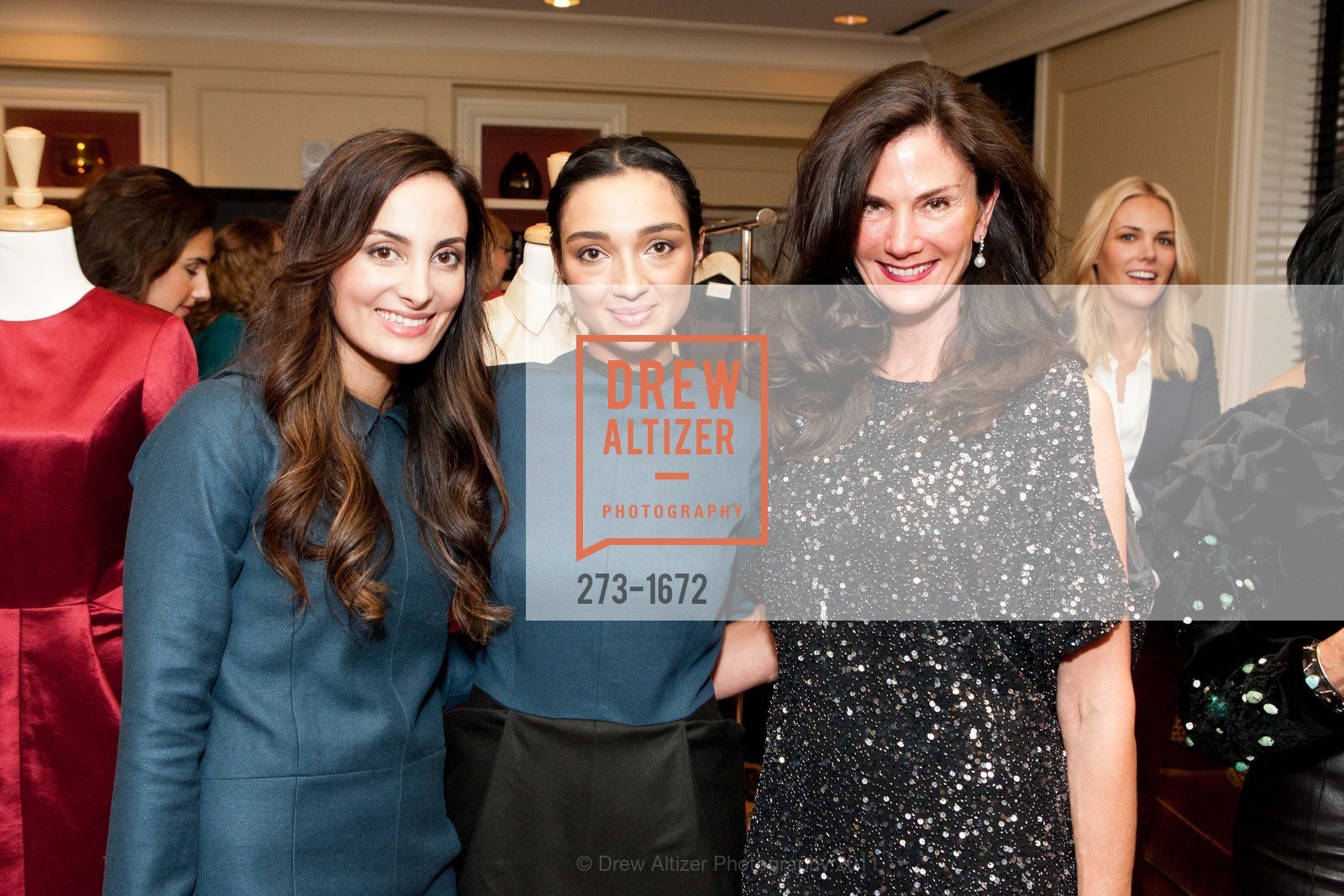 Mina Yazdi, Olga Dzilikhova, Lisa Alexander, MINA + OLYA Launch Event, US, November 10th, 2011, Photo #273-1672 Mina Yazdi, Olga Dzilikhova, Lisa Alexander, Photo #273-1672