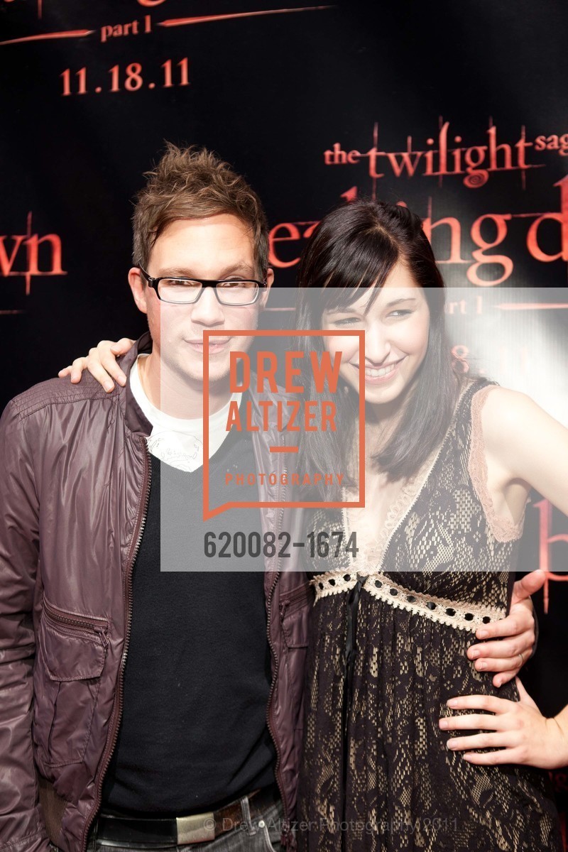 TWILIGHT SAGA: BREAKING DAWN Cast and Concert Tour, US, November 10th, 2011, Photo #620082-1674 Photo #620082-1674