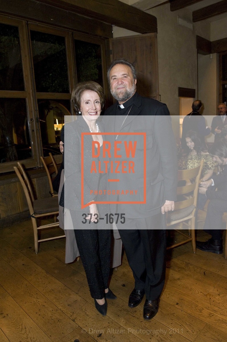 Nancy Pelosi, Father John Bakas, Photo #373-1675