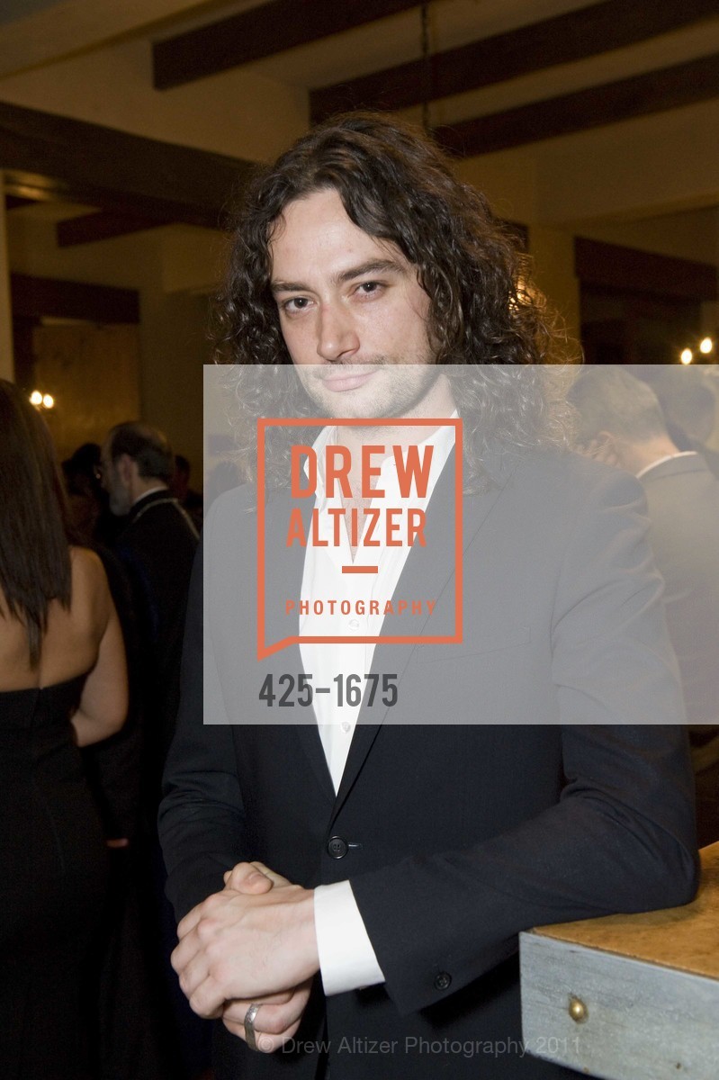Constantine Maroulis, Photo #425-1675