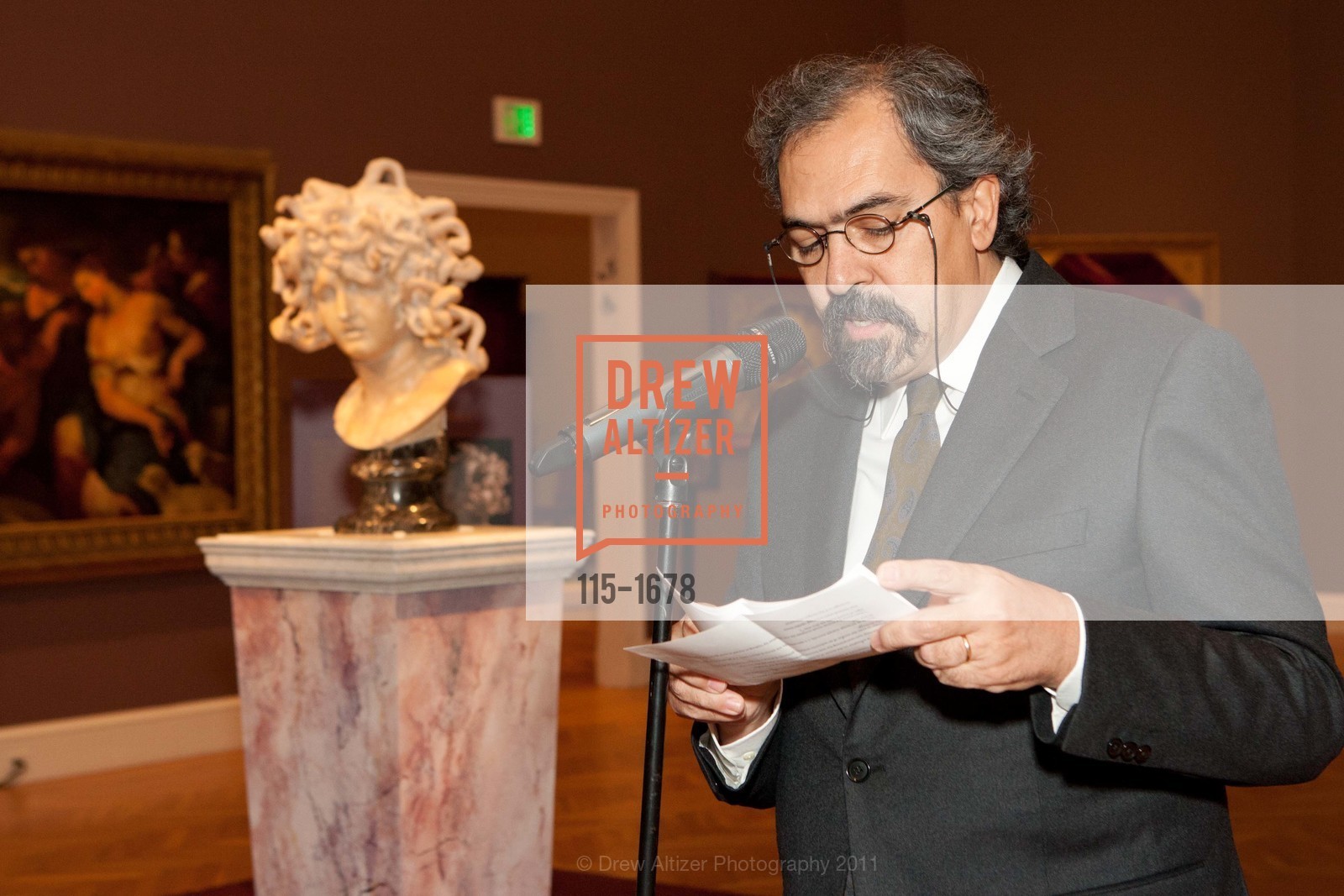 Claudio Parisi Presicce, Bernini's Medusa Opening Party at DE YOUNG MUSEUM, US, November 15th, 2011, Photo #115-1678 Claudio Parisi Presicce, Photo #115-1678