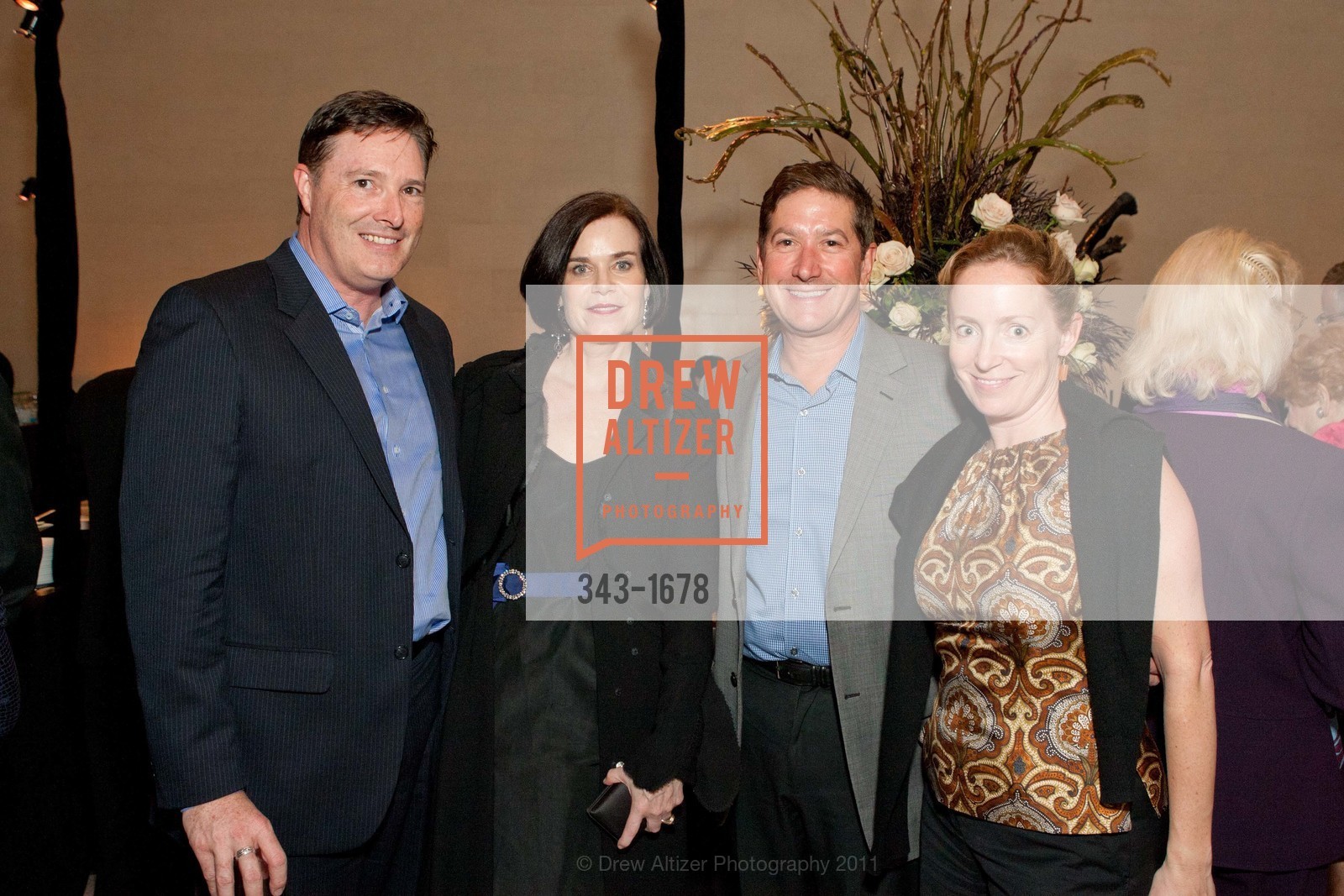 David Jones, Lucy Buchanan, Joe D'Alessandro, Lisa Hasenbalg, Photo #343-1678