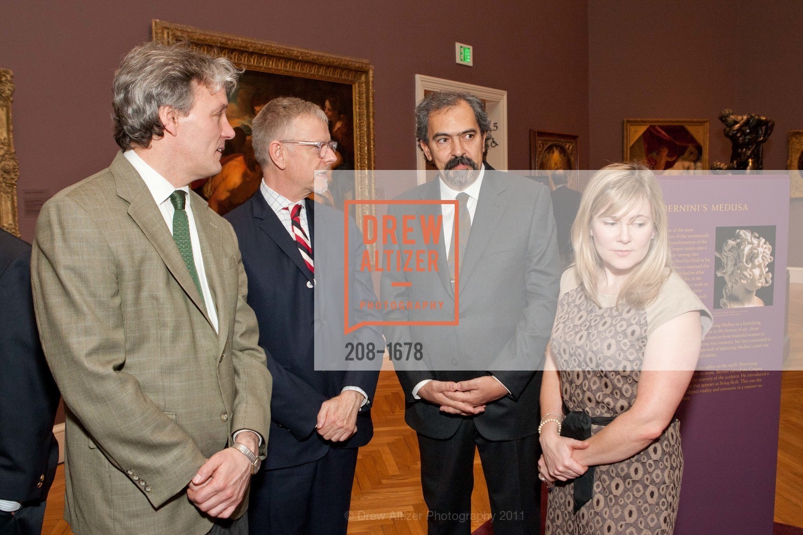 Julian Cox, Martin Chapman, Claudio Parisi Presicce, Maria Santangelo, Bernini's Medusa Opening Party at DE YOUNG MUSEUM, US, November 15th, 2011, Photo #208-1678 Julian Cox, Martin Chapman, Claudio Parisi Presicce, Maria Santangelo, Photo #208-1678