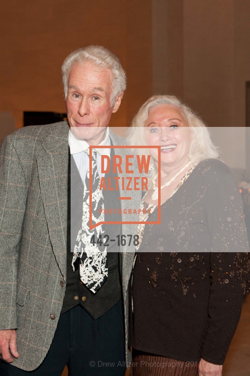 Dr. Phil Trotter, Estee Coldwell, Bernini's Medusa Opening Party at DE YOUNG MUSEUM, US, November 15th, 2011, Photo #442-1678 Dr. Phil Trotter, Estee Coldwell, Photo #442-1678