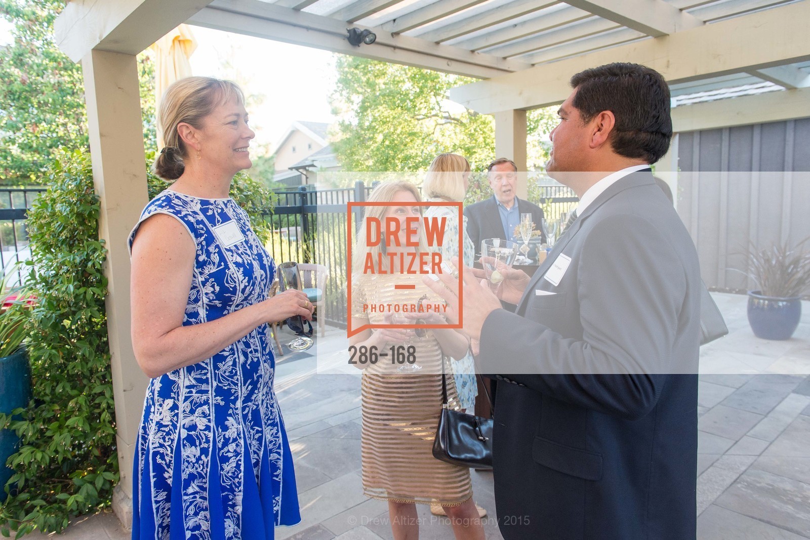 Catherine Harvey, Noelle von Tesmar, Eric Rodriguez, Gucci & Vogue Dinner, Rosewood Resort and Spa. 190 Park Lane, June 16th, 2015, Photo #286-168 Catherine Harvey, Noelle von Tesmar, Eric Rodriguez, Photo #286-168