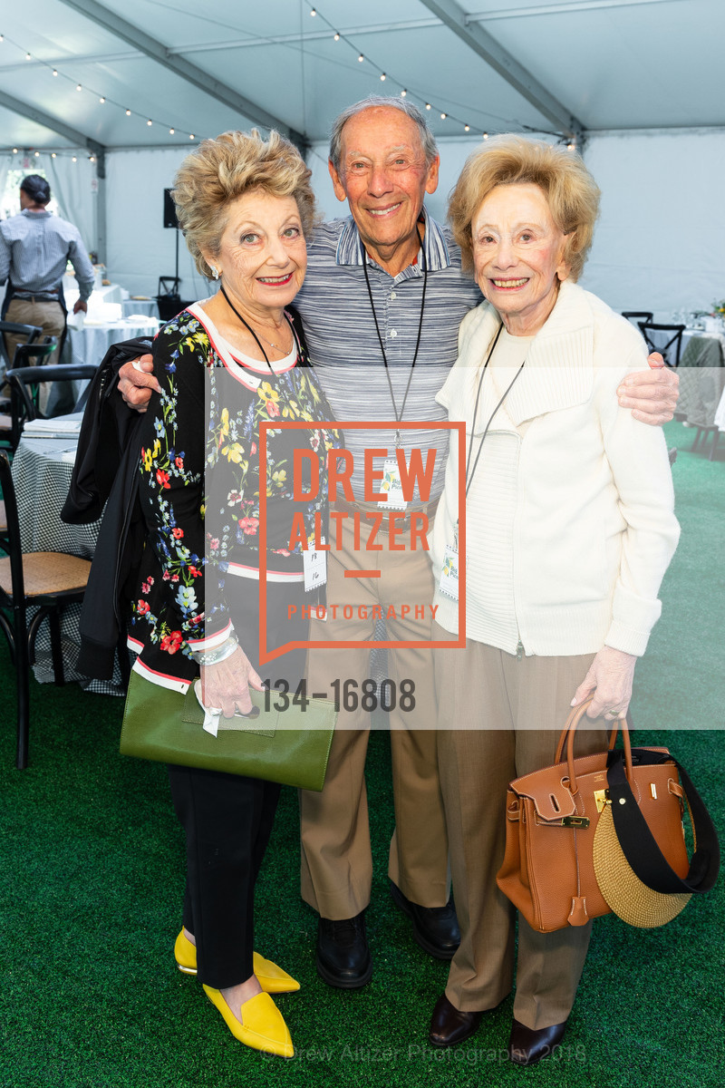 Nancy Feldman, Martin Feldman, Eleanor Myers, Stern Grove Festival's The Big Picnic 2018, Sigmund Stern Grove. 2750 19th Avenue, June 17th, 2018, Photo #134-16808 Nancy Feldman, Martin Feldman, Eleanor Myers, Photo #134-16808