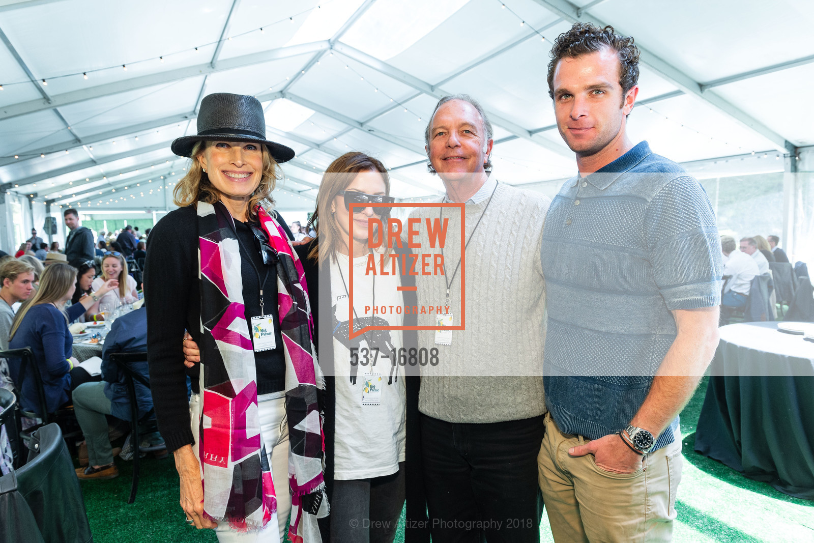Kat Crawford, Whitney Crawford, Gregg Crawford, Ben Crawford, Stern Grove Festival's The Big Picnic 2018, Sigmund Stern Grove. 2750 19th Avenue, June 17th, 2018, Photo #537-16808 Kat Crawford, Whitney Crawford, Gregg Crawford, Ben Crawford, Photo #537-16808