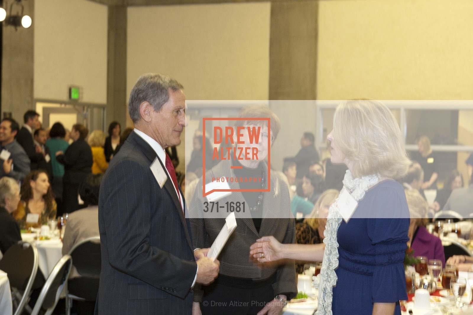 The Salvation Army's 8th Annual Holiday Luncheon, US, November 16th, 2011, Photo #371-1681 Photo #371-1681