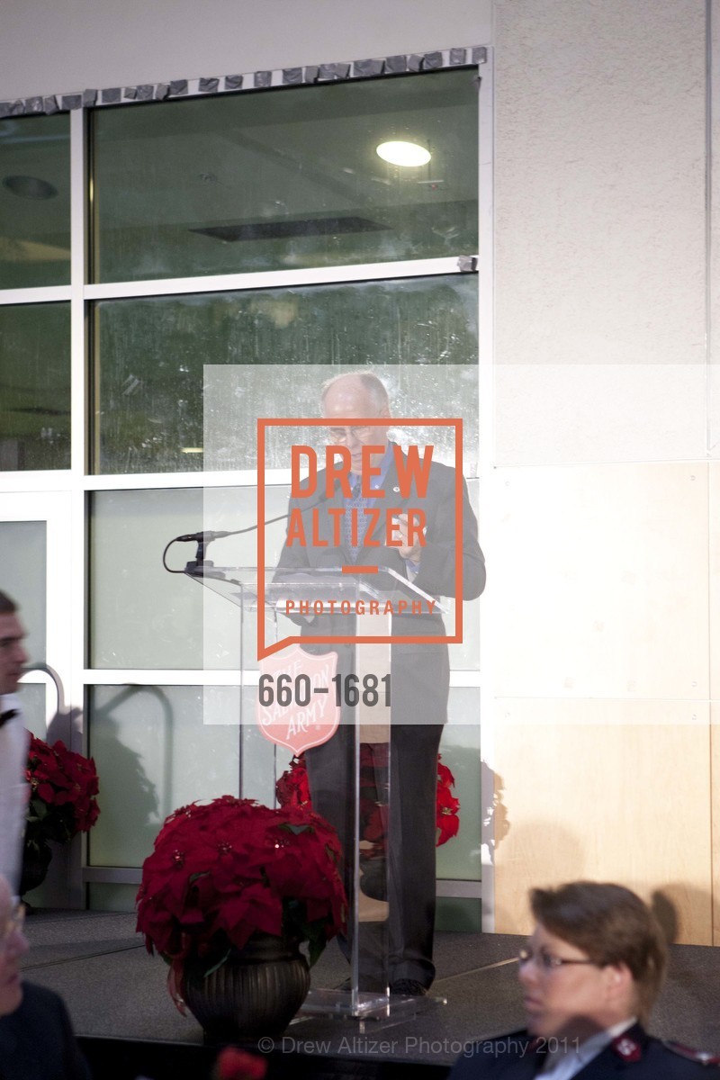 The Salvation Army's 8th Annual Holiday Luncheon, US, November 16th, 2011, Photo #660-1681 Photo #660-1681