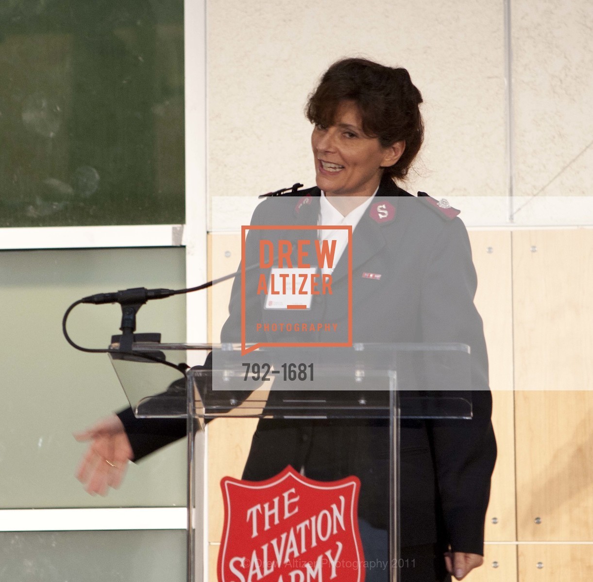 Dawn Rocheleau, The Salvation Army's 8th Annual Holiday Luncheon, US, November 16th, 2011, Photo #792-1681 Dawn Rocheleau, Photo #792-1681