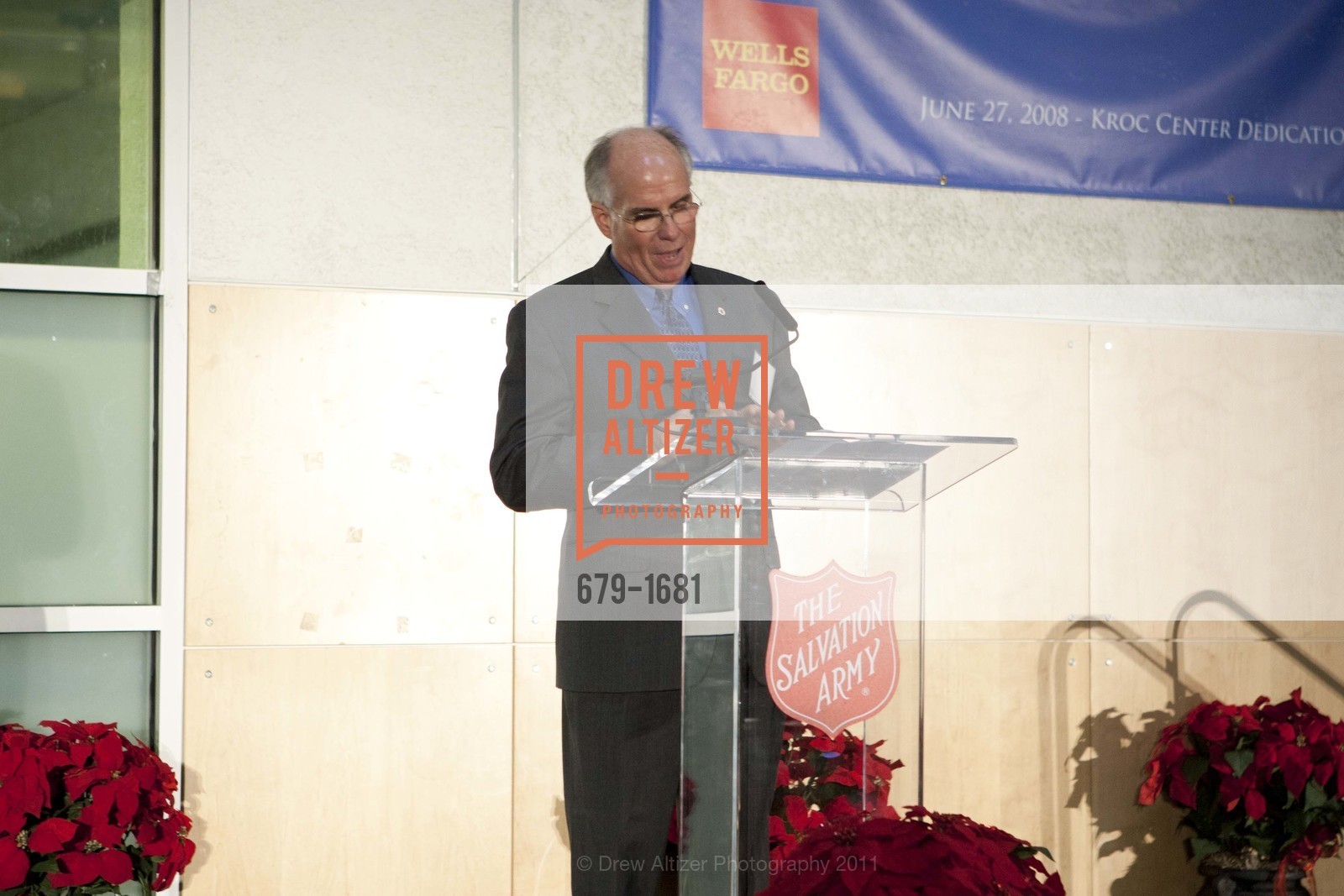 The Salvation Army's 8th Annual Holiday Luncheon, US, November 16th, 2011, Photo #679-1681 Photo #679-1681