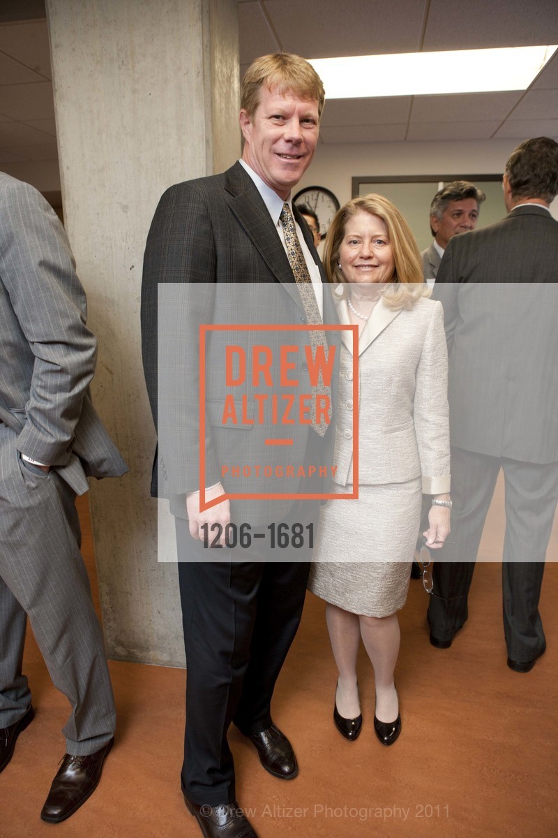 Doug Hiemstra, Mary Beth Warman, The Salvation Army's 8th Annual Holiday Luncheon, US, November 16th, 2011, Photo #1206-1681 Doug Hiemstra, Mary Beth Warman, Photo #1206-1681
