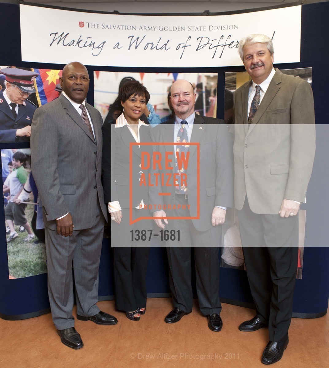 Vida Blue, Renel Brooks-Moon, Ted Lavoie, Bill Laskey, The Salvation Army's 8th Annual Holiday Luncheon, US, November 16th, 2011, Photo #1387-1681 Vida Blue, Renel Brooks-Moon, Ted Lavoie, Bill Laskey, Photo #1387-1681