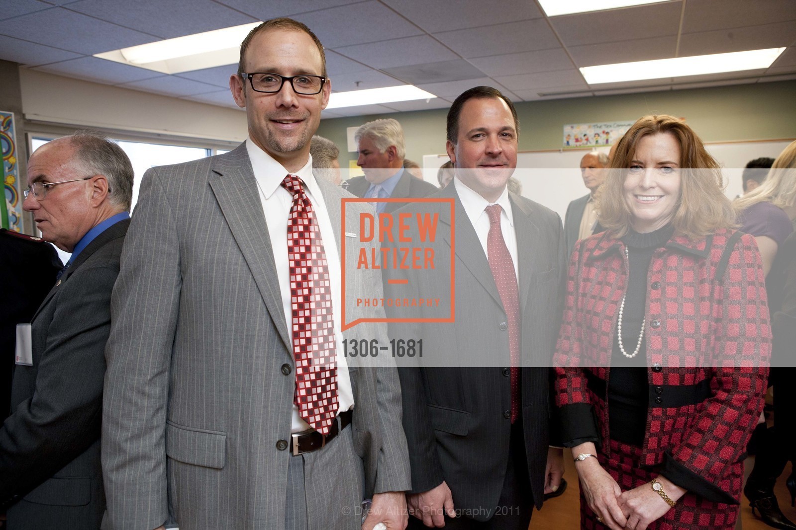 Andrew Band, John Hamot, Jeannine Vaughan, The Salvation Army's 8th Annual Holiday Luncheon, US, November 16th, 2011, Photo #1306-1681 Andrew Band, John Hamot, Jeannine Vaughan, Photo #1306-1681