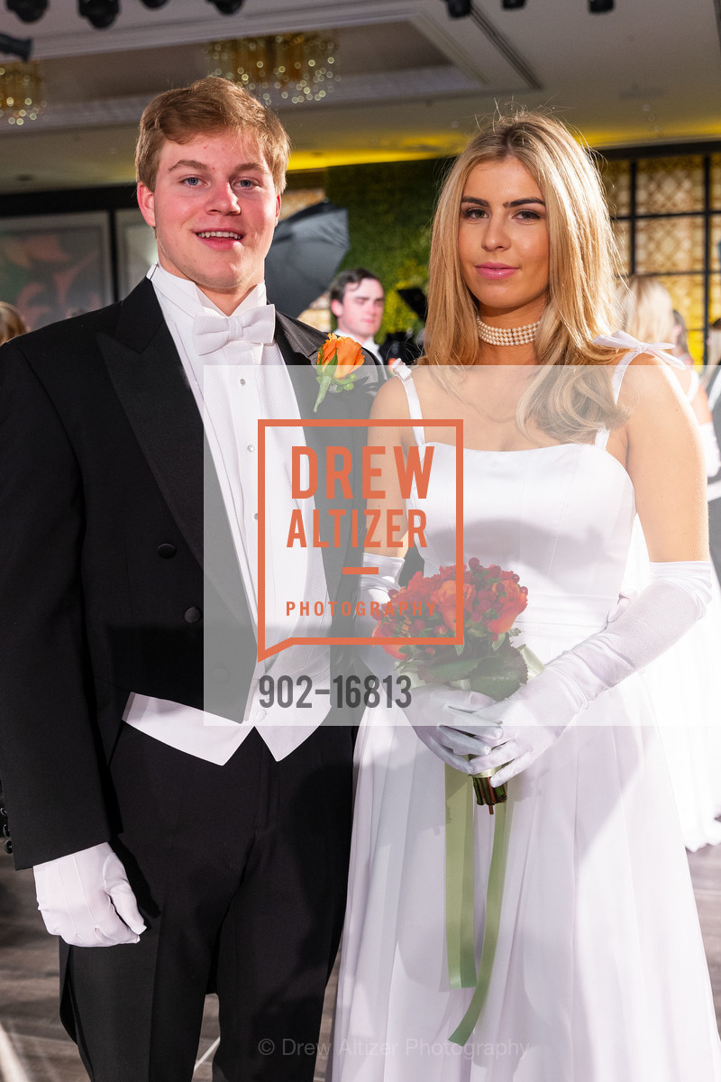 Alexis Pierce Levit, William Richard Kolman, San Francisco Debutante Ball 2018 Benefiting CPMC, Westin St. Francis Hotel. 335 Powell St, Photo #902-16813 Alexis Pierce Levit, William Richard Kolman, Photo #902-16813
