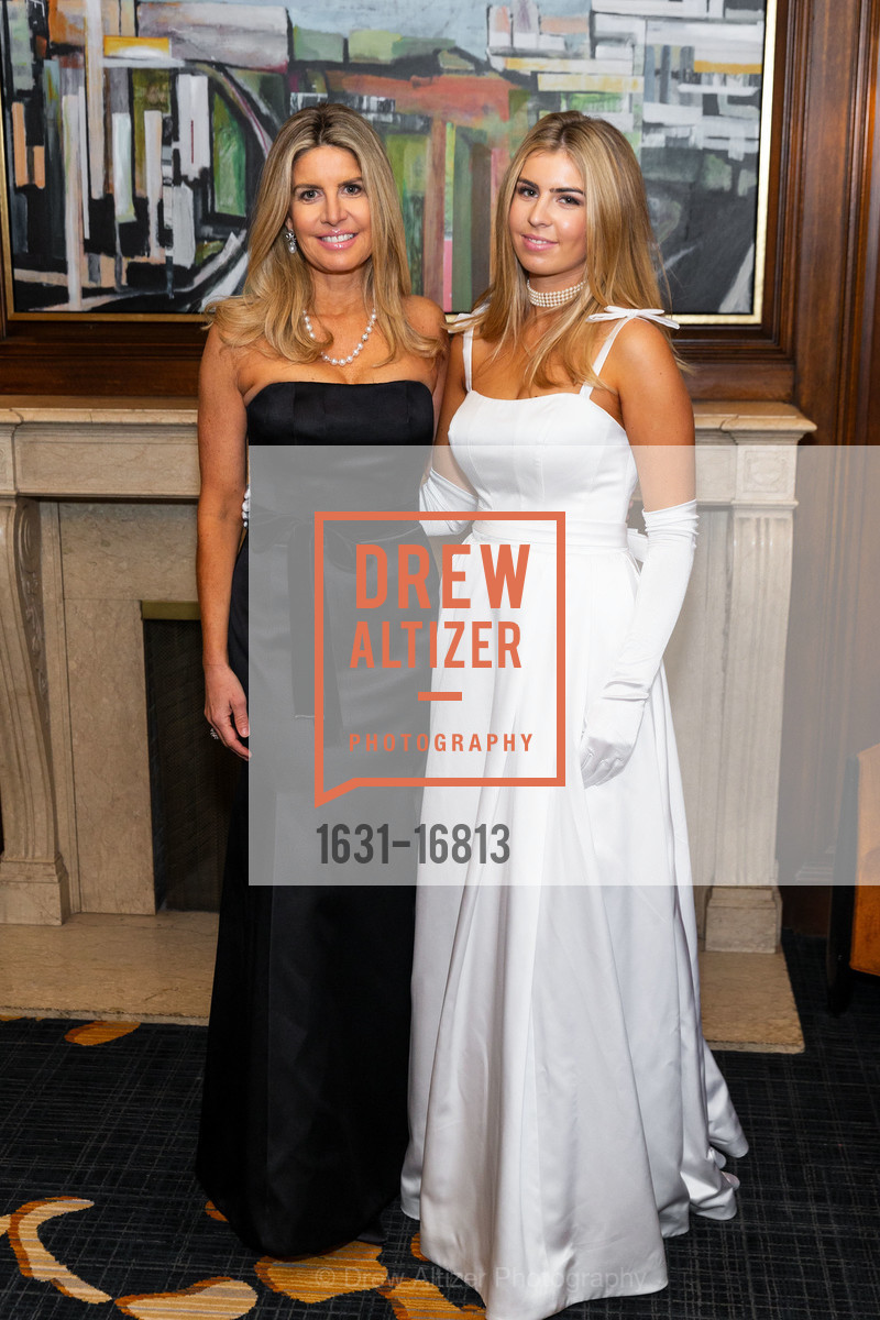 Suzanne Levit, Alexis Pierce Levit, San Francisco Debutante Ball 2018 Benefiting CPMC, Westin St. Francis Hotel. 335 Powell St, Photo #1631-16813 Suzanne Levit, Alexis Pierce Levit, Photo #1631-16813