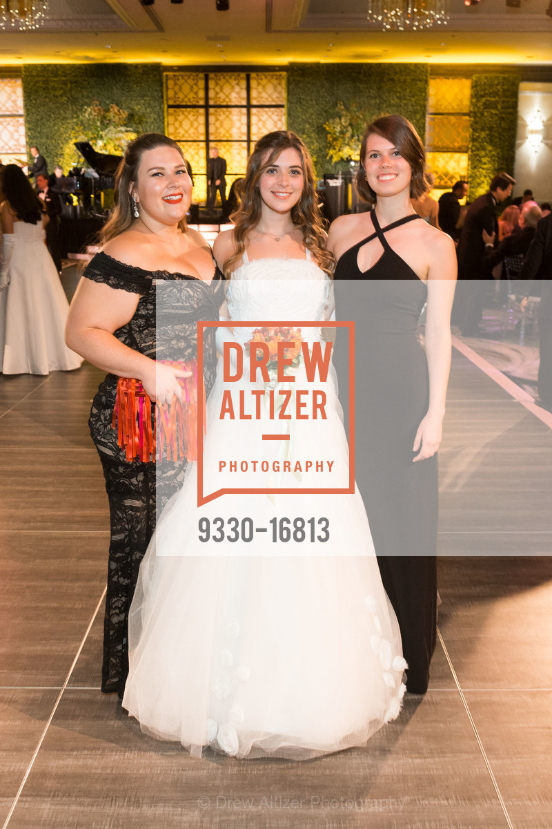 Catherine Drysale, Caroline Isabel Drysdale, Jennifer Drysdale, San Francisco Debutante Ball 2018 Benefiting CPMC, Westin St. Francis Hotel. 335 Powell St, Photo #9330-16813 Catherine Drysale, Caroline Isabel Drysdale, Jennifer Drysdale, Photo #9330-16813