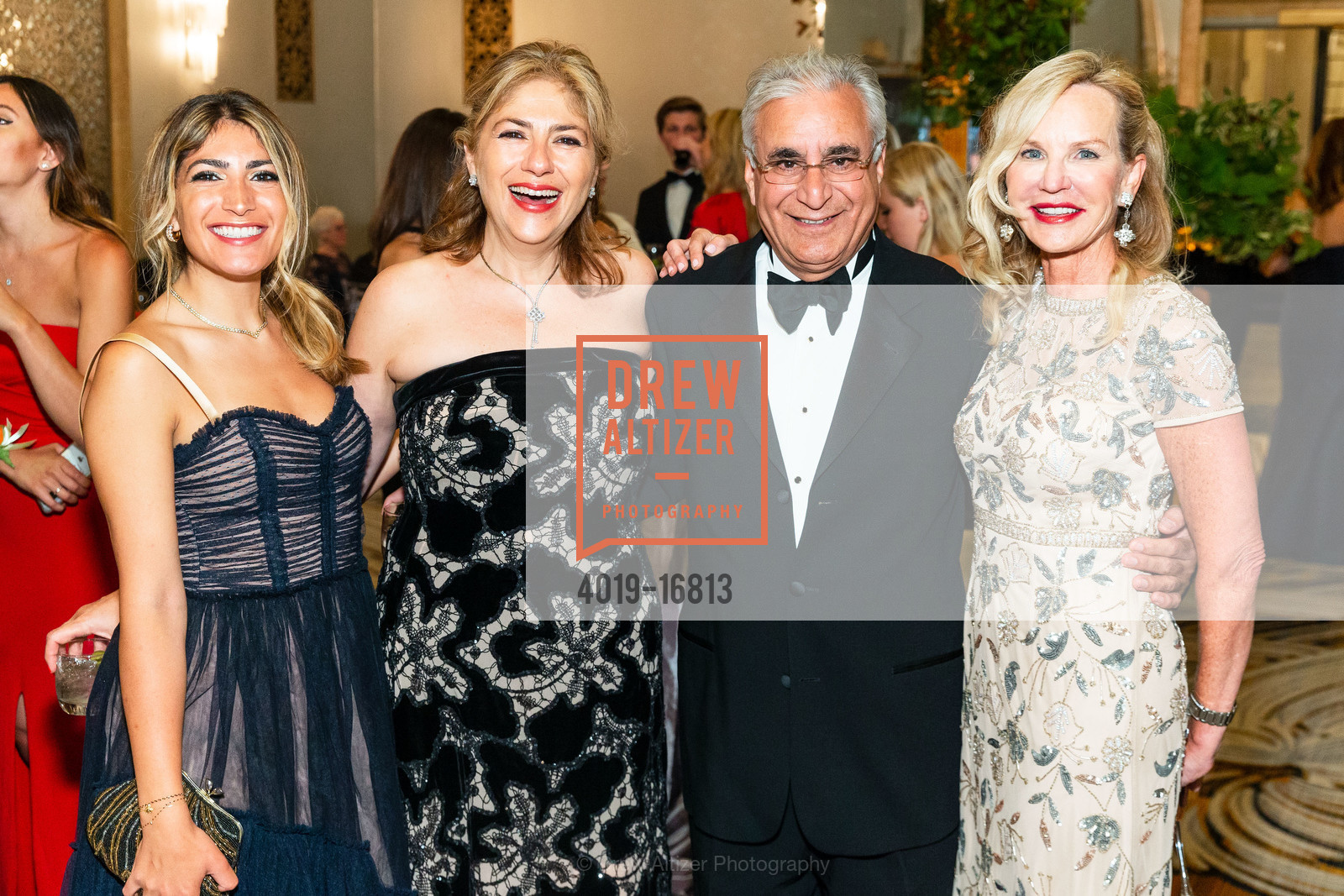 Caroline Hariri, Mojgan Hariri, Farr Hariri, Diane Rice, San Francisco Debutante Ball 2018 Benefiting CPMC, Westin St. Francis Hotel. 335 Powell St, Photo #4019-16813 Caroline Hariri, Mojgan Hariri, Farr Hariri, Diane Rice, Photo #4019-16813