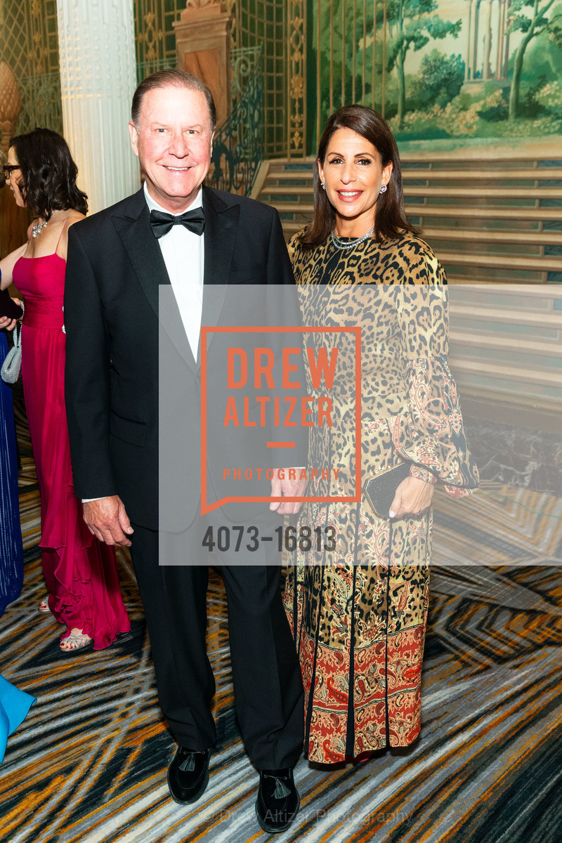 John Grotts, Lisa Grotts, San Francisco Debutante Ball 2018 Benefiting CPMC, Westin St. Francis Hotel. 335 Powell St, Photo #4073-16813 John Grotts, Lisa Grotts, Photo #4073-16813
