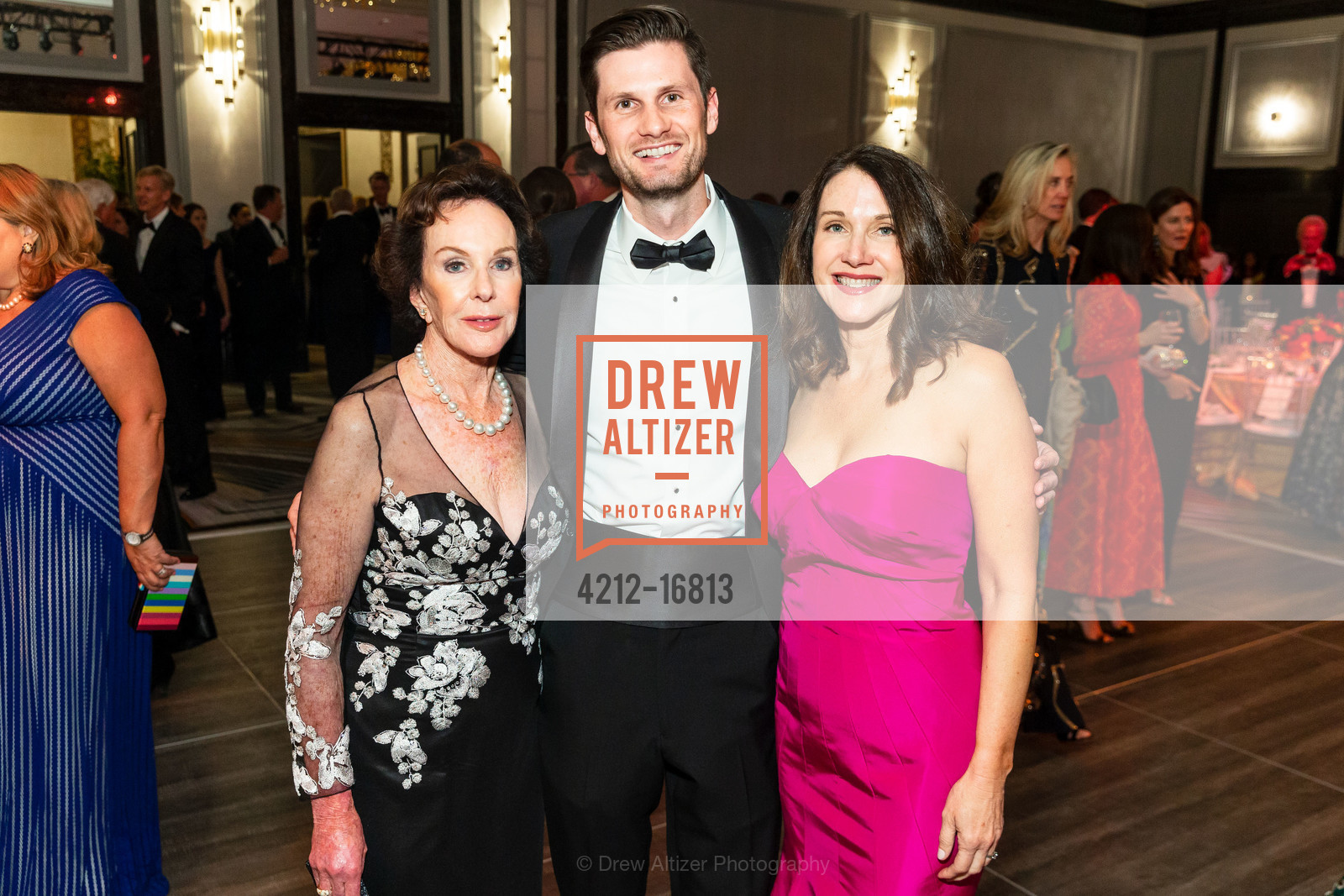 Joan Corrigan, Chris Avery, Ann Avery, San Francisco Debutante Ball 2018 Benefiting CPMC, Westin St. Francis Hotel. 335 Powell St, Photo #4212-16813 Joan Corrigan, Chris Avery, Ann Avery, Photo #4212-16813