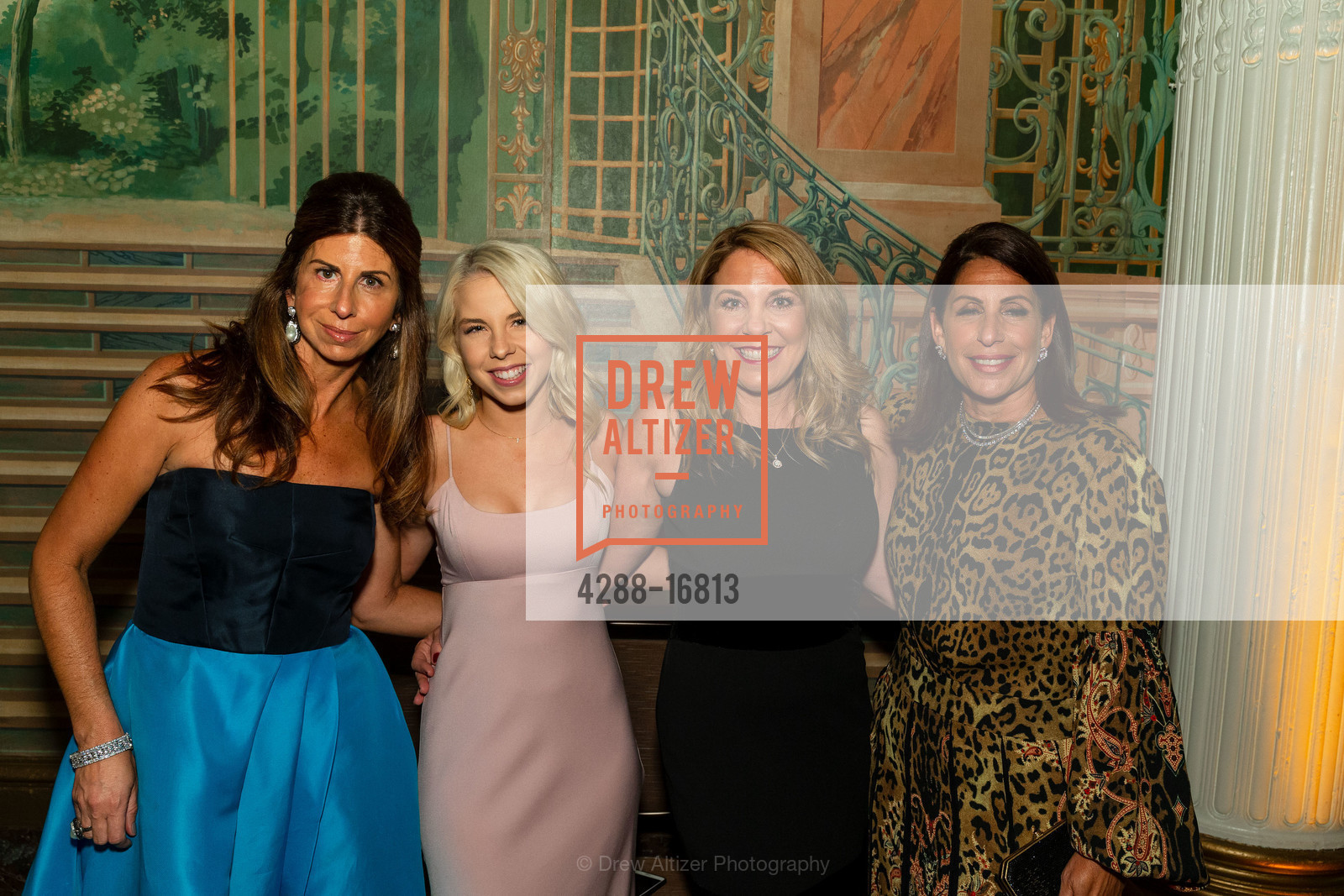 Allison Murdoff, Jillie Randall, Kellie Randall, Lisa Grotts, San Francisco Debutante Ball 2018 Benefiting CPMC, Westin St. Francis Hotel. 335 Powell St, Photo #4288-16813 Allison Murdoff, Jillie Randall, Kellie Randall, Lisa Grotts, Photo #4288-16813