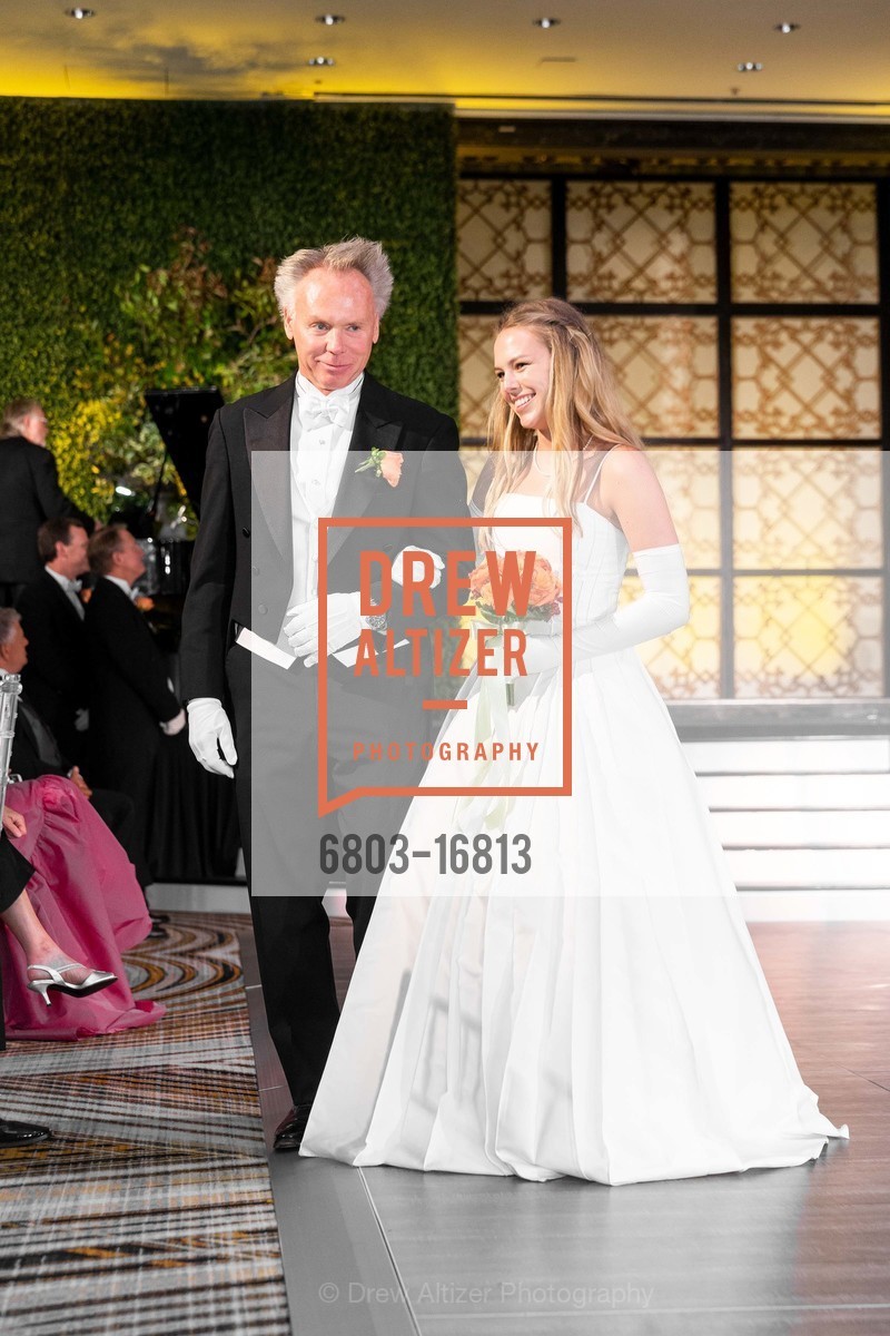 Spencer Hosie, Katherine Spencer Hosie, San Francisco Debutante Ball 2018 Benefiting CPMC, Westin St. Francis Hotel. 335 Powell St, Photo #6803-16813 Spencer Hosie, Katherine Spencer Hosie, Photo #6803-16813