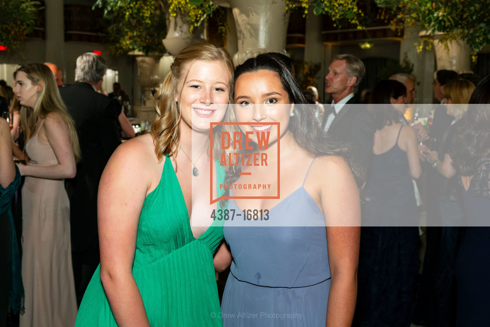 Roman Dewan, Olivia Kallmeyer, San Francisco Debutante Ball 2018 Benefiting CPMC, Westin St. Francis Hotel. 335 Powell St, Photo #4387-16813 Roman Dewan, Olivia Kallmeyer, Photo #4387-16813