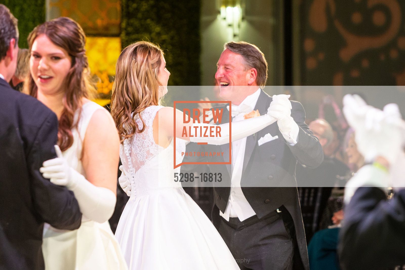 Peyton Irene Hulsey, Zach Hulsey, San Francisco Debutante Ball 2018 Benefiting CPMC, Westin St. Francis Hotel. 335 Powell St, Photo #5298-16813 Peyton Irene Hulsey, Zach Hulsey, Photo #5298-16813