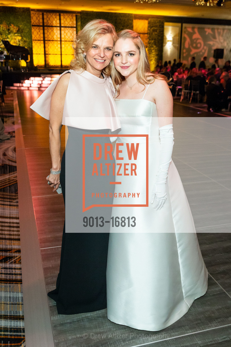 Leigh Matthes, Olivia Sherwood Matthes, San Francisco Debutante Ball 2018 Benefiting CPMC, Westin St. Francis Hotel. 335 Powell St, Photo #9013-16813 Leigh Matthes, Olivia Sherwood Matthes, Photo #9013-16813