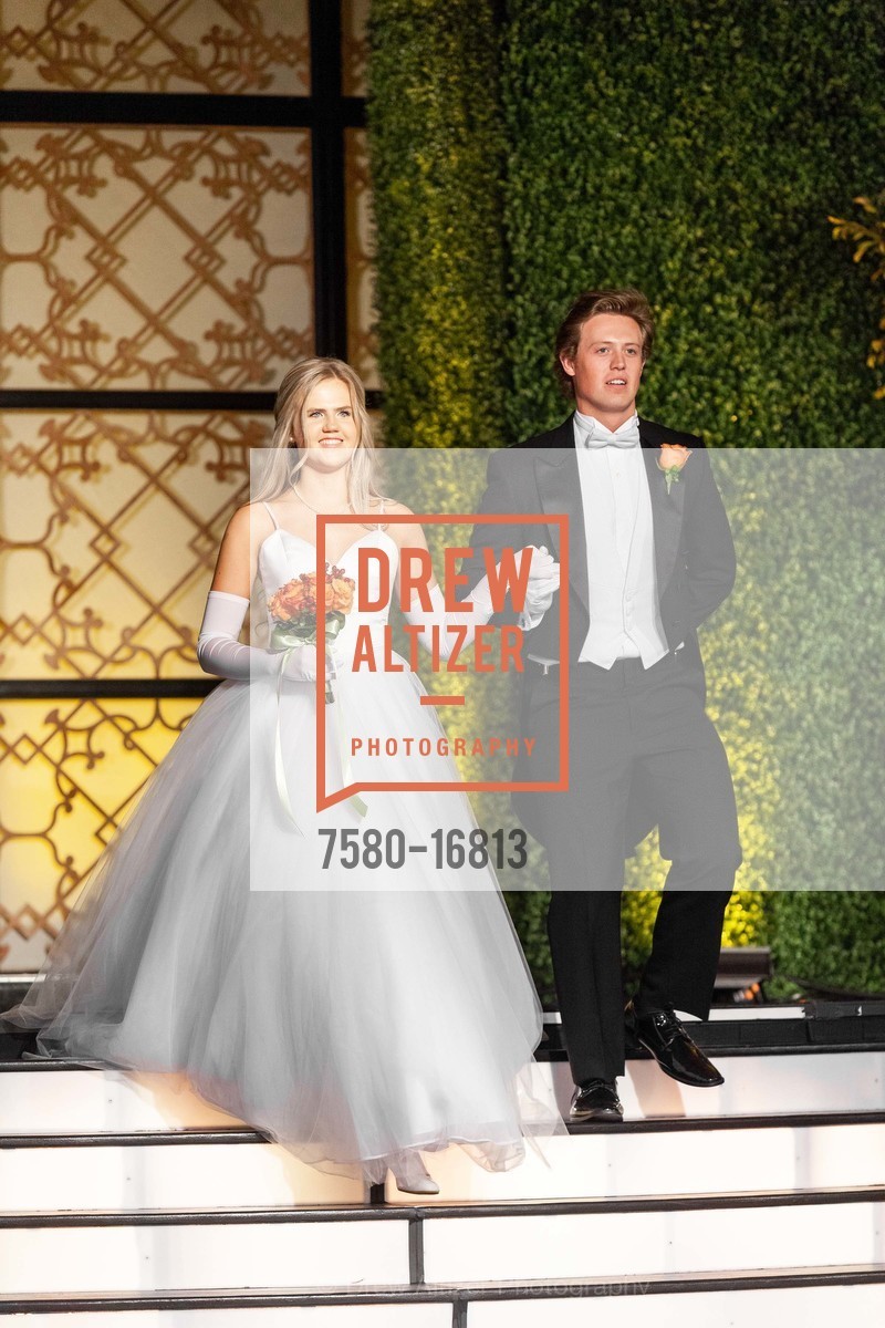 Natalie Mary Ruxton, Burke Edward Wynne, San Francisco Debutante Ball 2018 Benefiting CPMC, Westin St. Francis Hotel. 335 Powell St, Photo #7580-16813 Natalie Mary Ruxton, Burke Edward Wynne, Photo #7580-16813