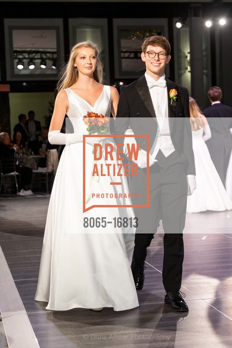 Georgia Shanahan Gardner, Matt Halper, San Francisco Debutante Ball 2018 Benefiting CPMC, Westin St. Francis Hotel. 335 Powell St, Photo #8065-16813 Georgia Shanahan Gardner, Matt Halper, Photo #8065-16813