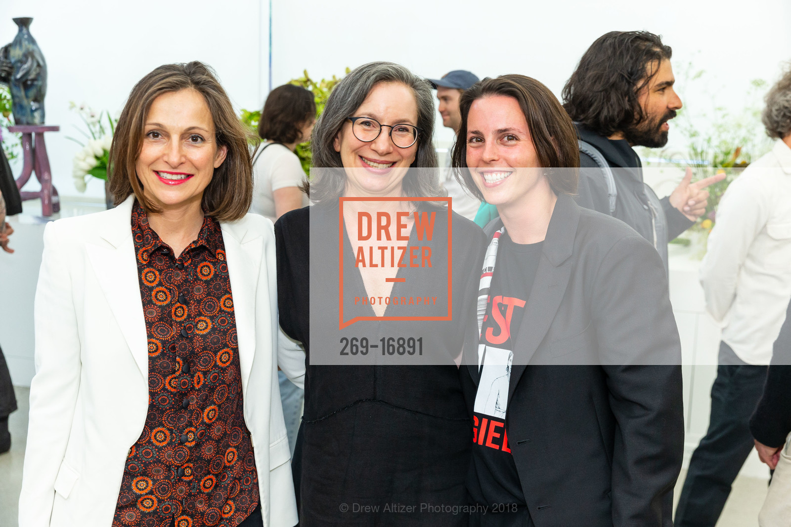 Sarah Thornton, Andrea Frazer, Jessica Silverman, Kinship: Celebrating 10 Years of Jessica Silverman Gallery, Jessica Silverman Gallery. 488 Ellis Street, July 19th, 2018, Photo #269-16891 Sarah Thornton, Andrea Frazer, Jessica Silverman, Photo #269-16891