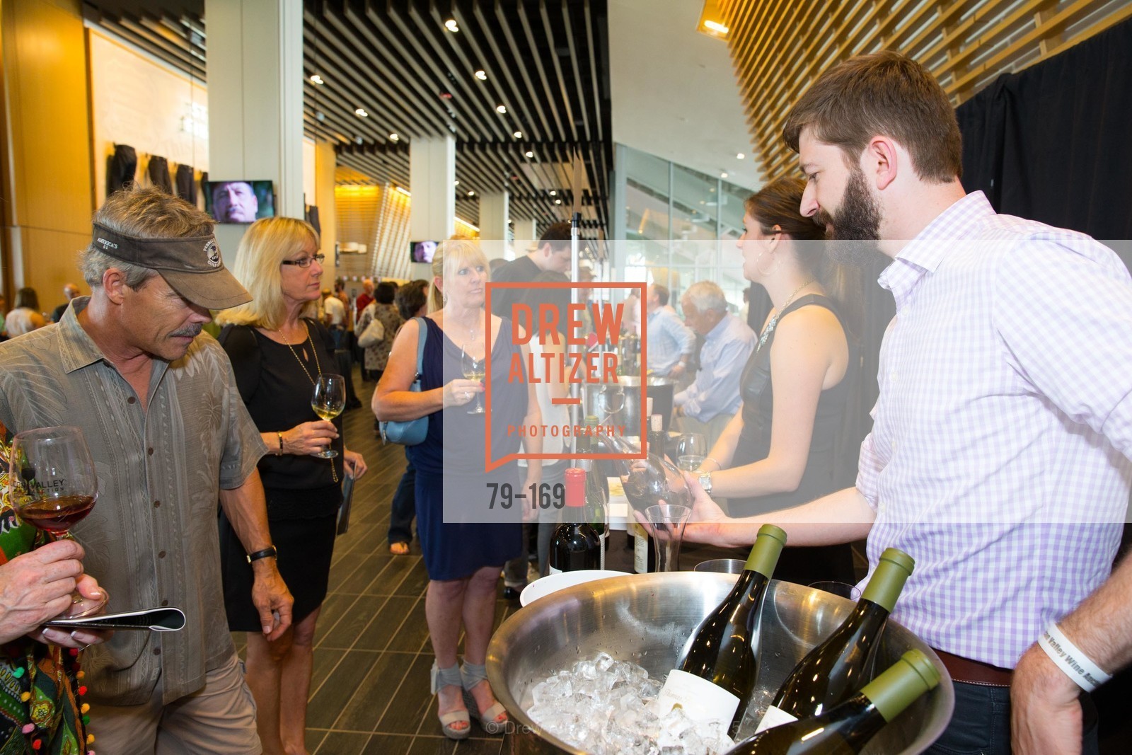 Atmosphere, Silicon Valley Wine Auction Benefiting Silicon Valley Education Foundation, Levi's Stadium. 4900 Marie P. DeBartolo Way, June 19th, 2015,Drew Altizer, Drew Altizer Photography, full-service event agency, private events, San Francisco photographer, photographer California