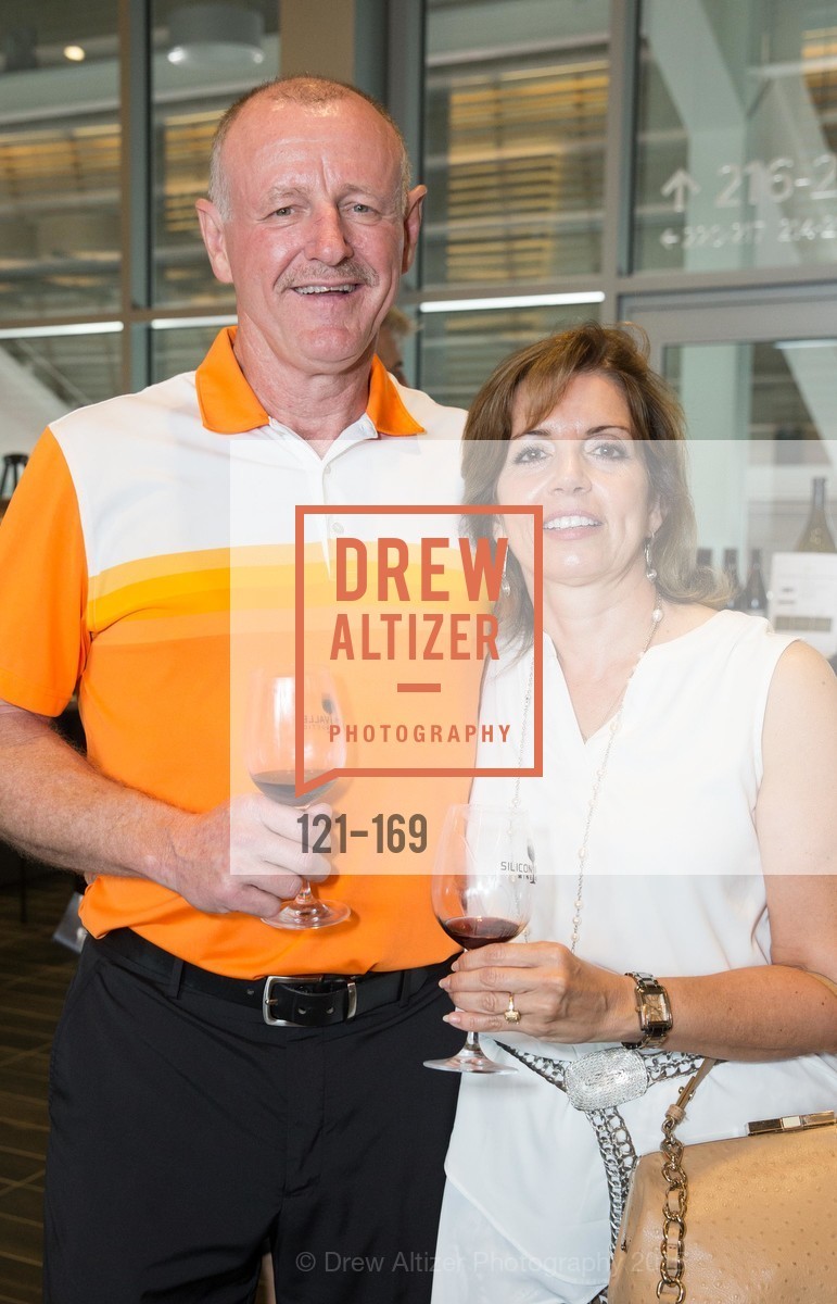 Mark Andrews, Mitsi Andrews, Silicon Valley Wine Auction Benefiting Silicon Valley Education Foundation, Levi's Stadium. 4900 Marie P. DeBartolo Way, June 19th, 2015,Drew Altizer, Drew Altizer Photography, full-service agency, private events, San Francisco photographer, photographer california