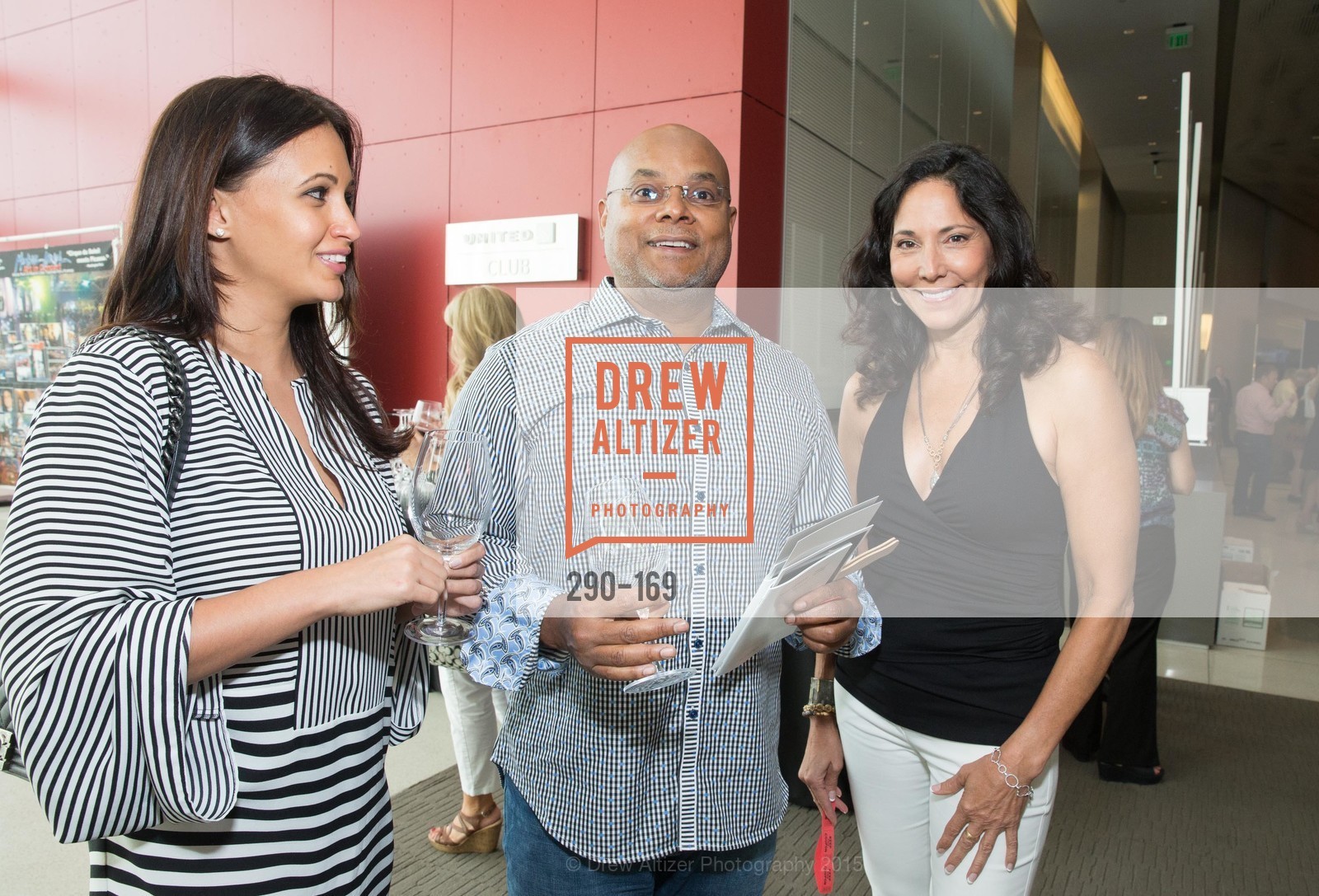 Anna Abinader, Lloyd Carney, Devyani Kamdar, Gucci & Vogue Dinner, Levi's Stadium. 4900 Marie P. DeBartolo Way, June 19th, 2015, Photo #290-169 Anna Abinader, Lloyd Carney, Devyani Kamdar, Photo #290-169