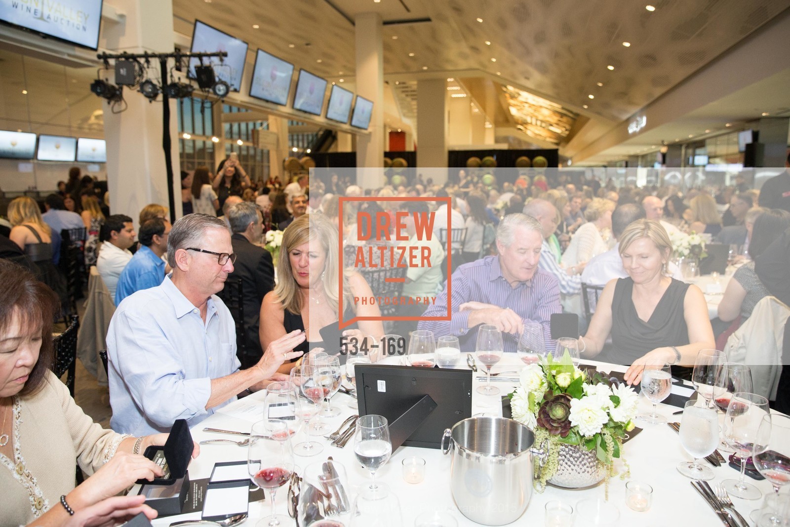 Atmosphere, Silicon Valley Wine Auction Benefiting Silicon Valley Education Foundation, Levi's Stadium. 4900 Marie P. DeBartolo Way, June 19th, 2015,Drew Altizer, Drew Altizer Photography, full-service agency, private events, San Francisco photographer, photographer california