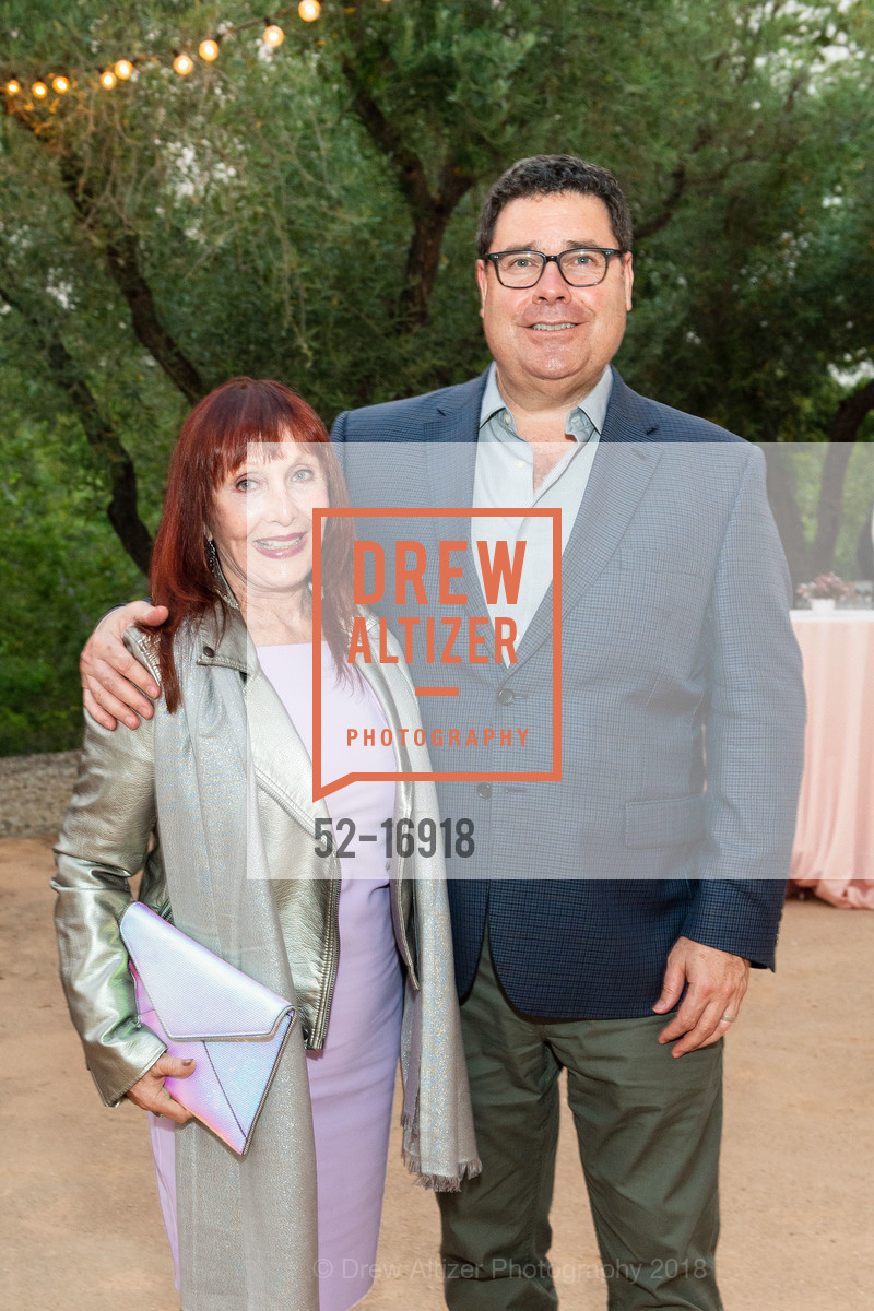Valerie Evans, Eric Sleigh, Photo #52-16918