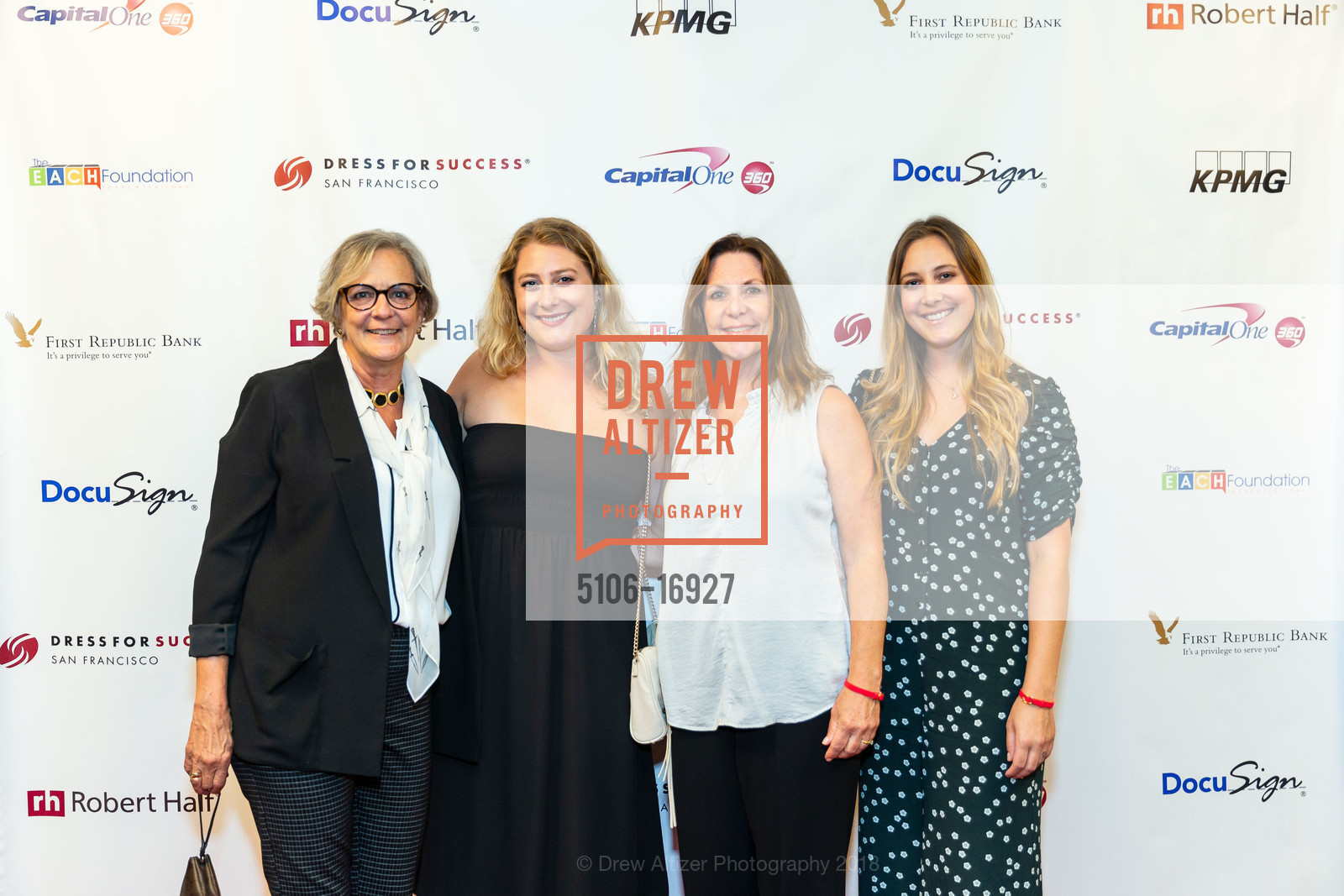 Julie McKillop, Ann Haite, Olivia Haite, Erin Haite, Photo #5106-16927